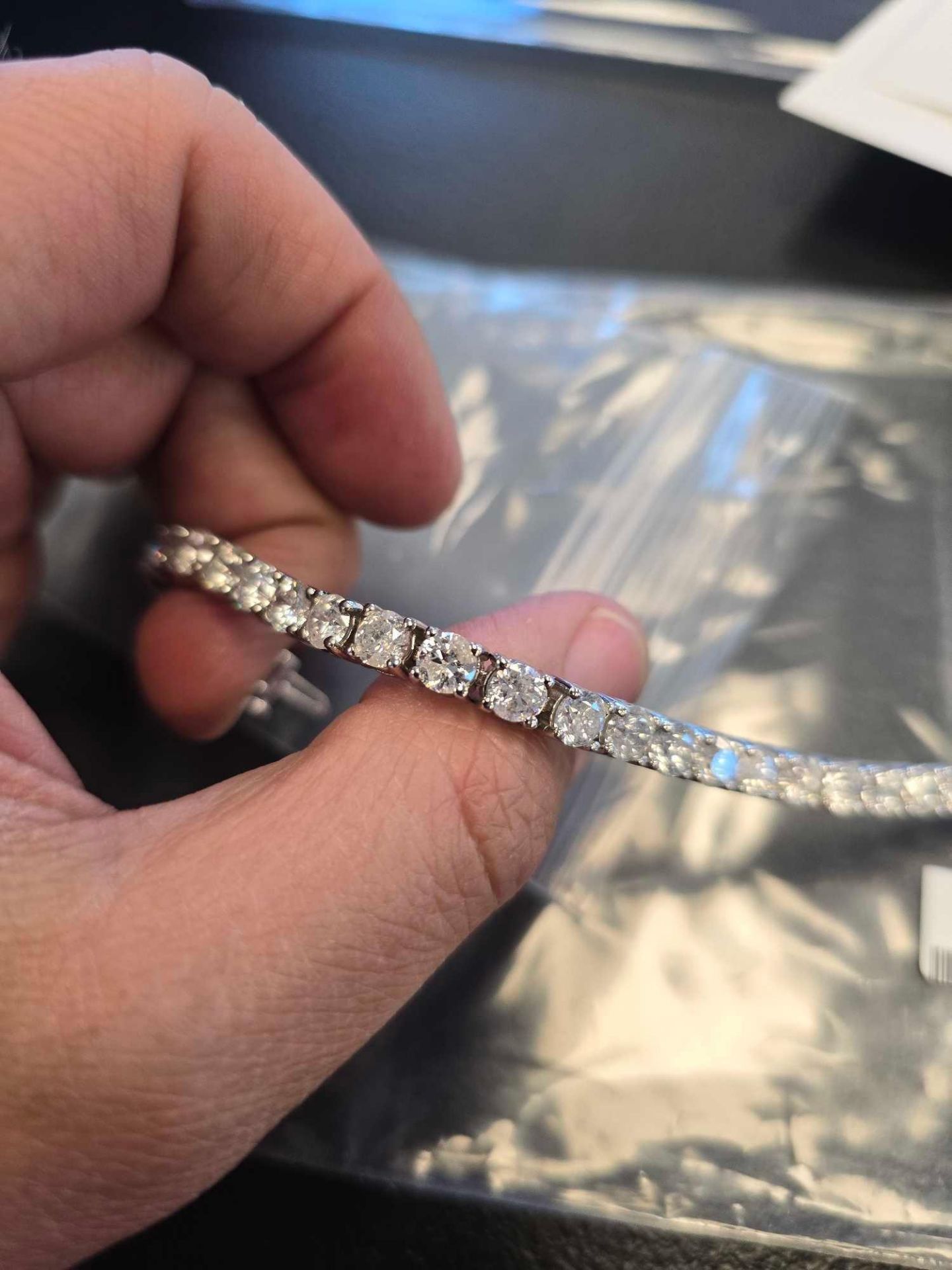 14KT Gold diamond bracelet, 33 diamonds, 16.15 carats - Image 10 of 15
