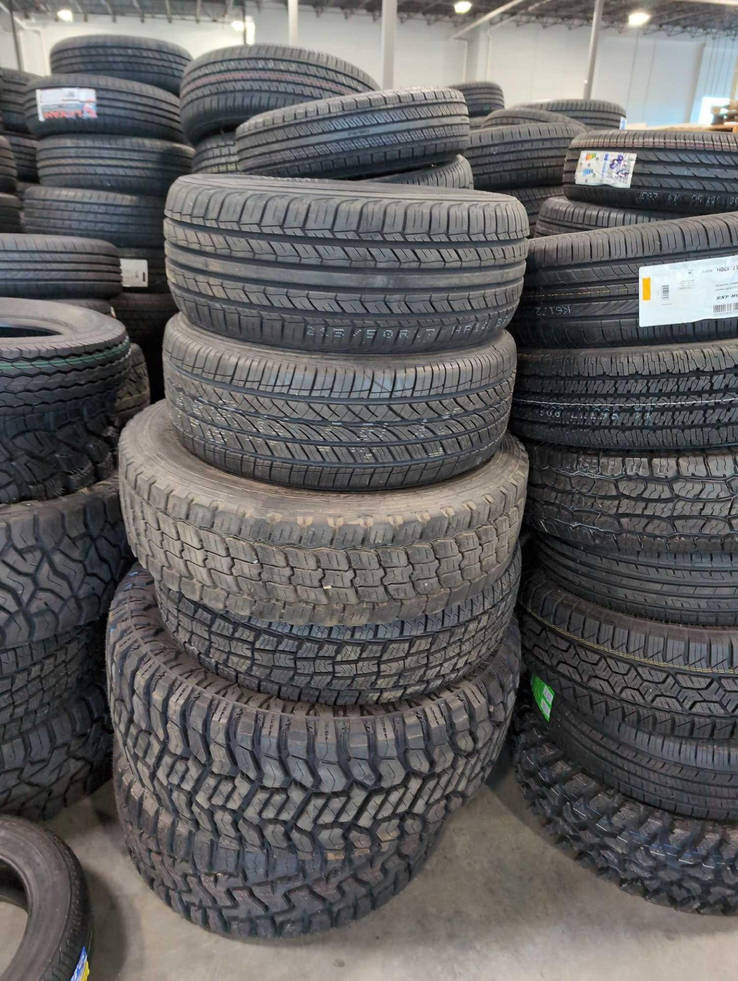 Approx 300 Tires - Image 27 of 48