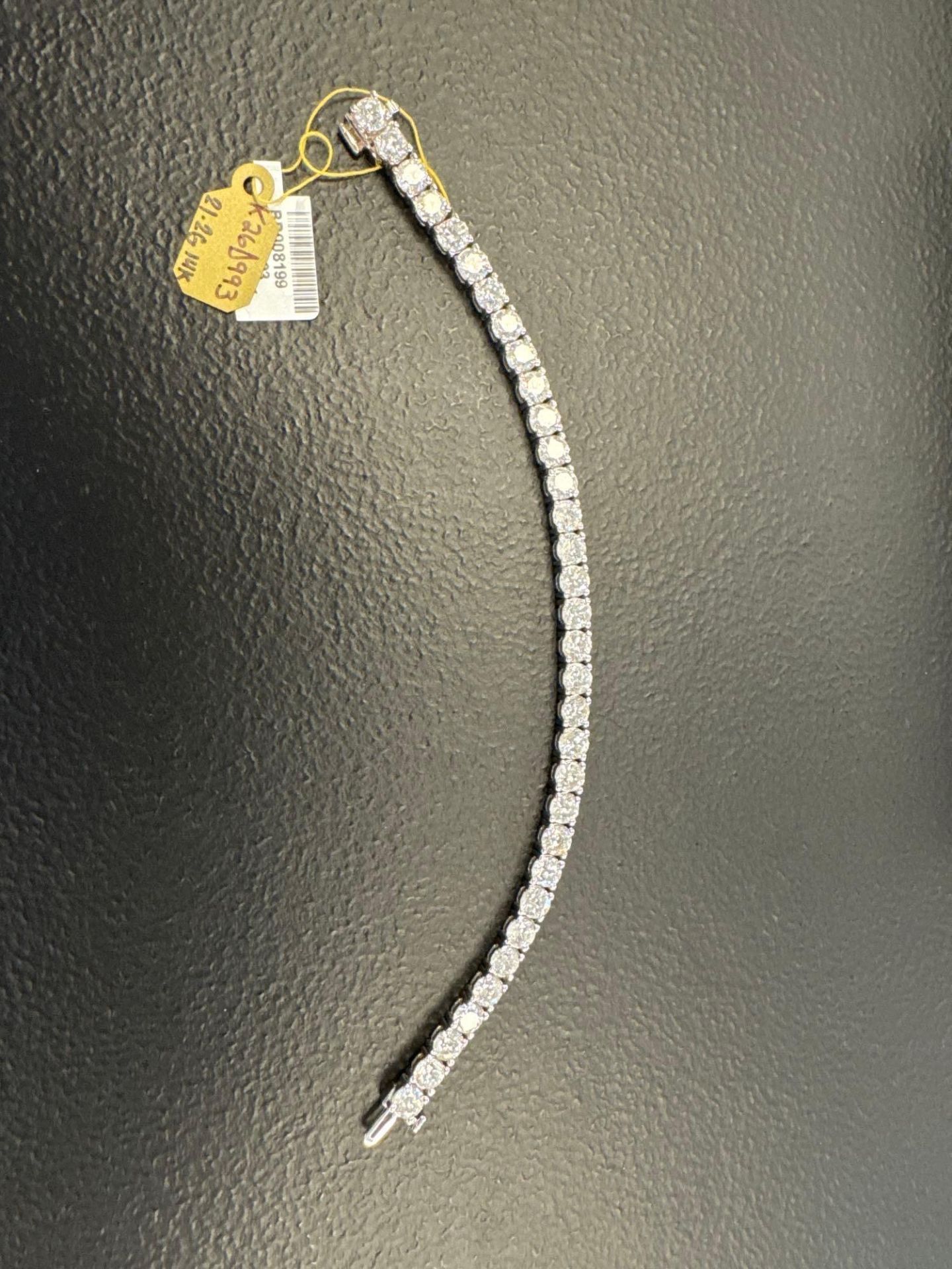 14KT Gold diamond bracelet, 33 diamonds, 16.15 carats - Image 2 of 15