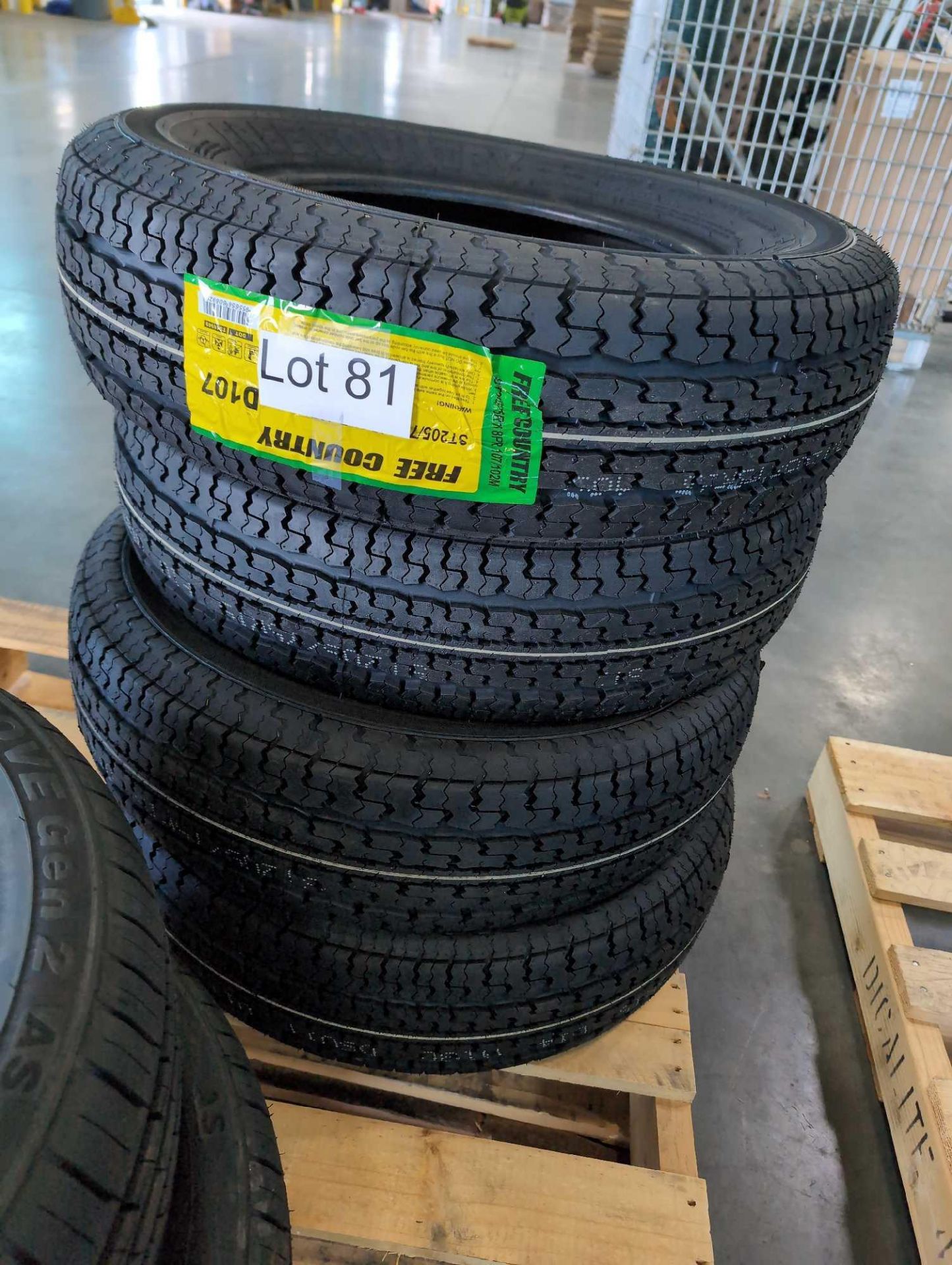 Pair of Ironman imove Gen2 AS tires, 4 Free Country D107 tires - Image 5 of 7