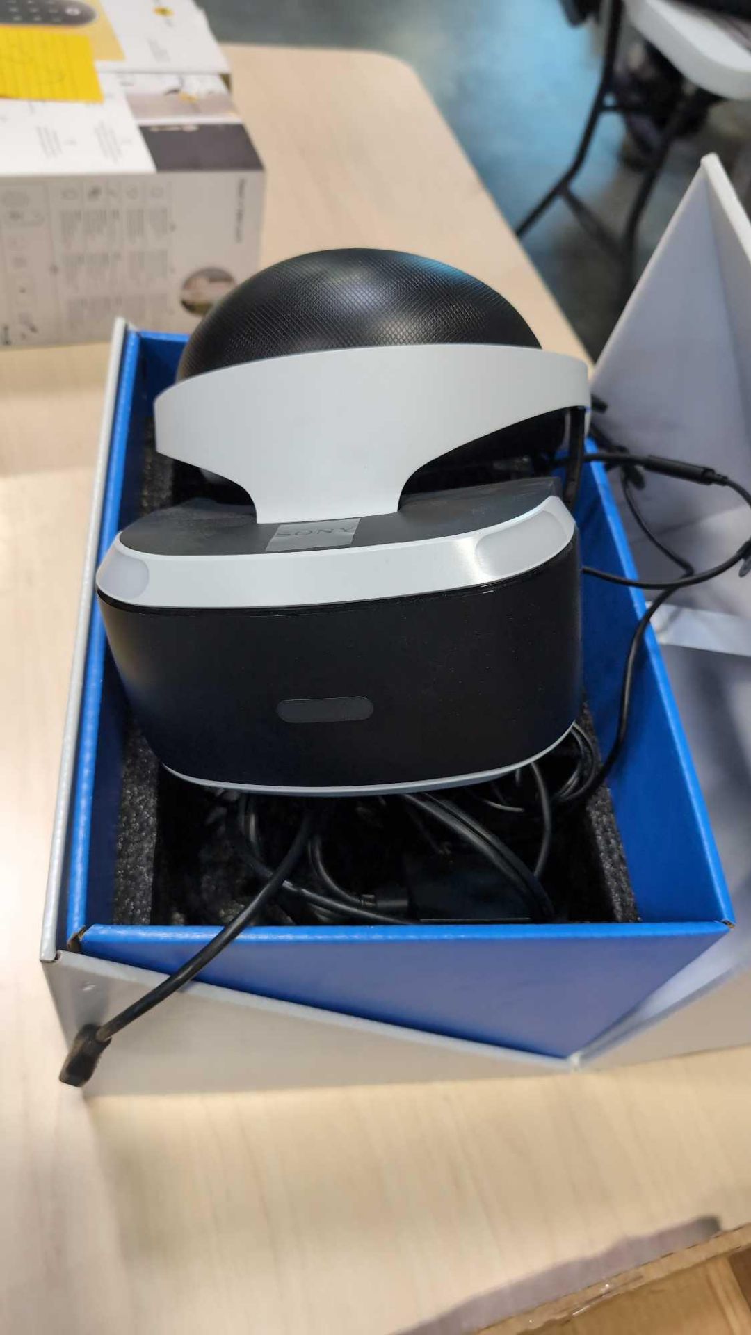 PlayStation VR headset - Image 6 of 6