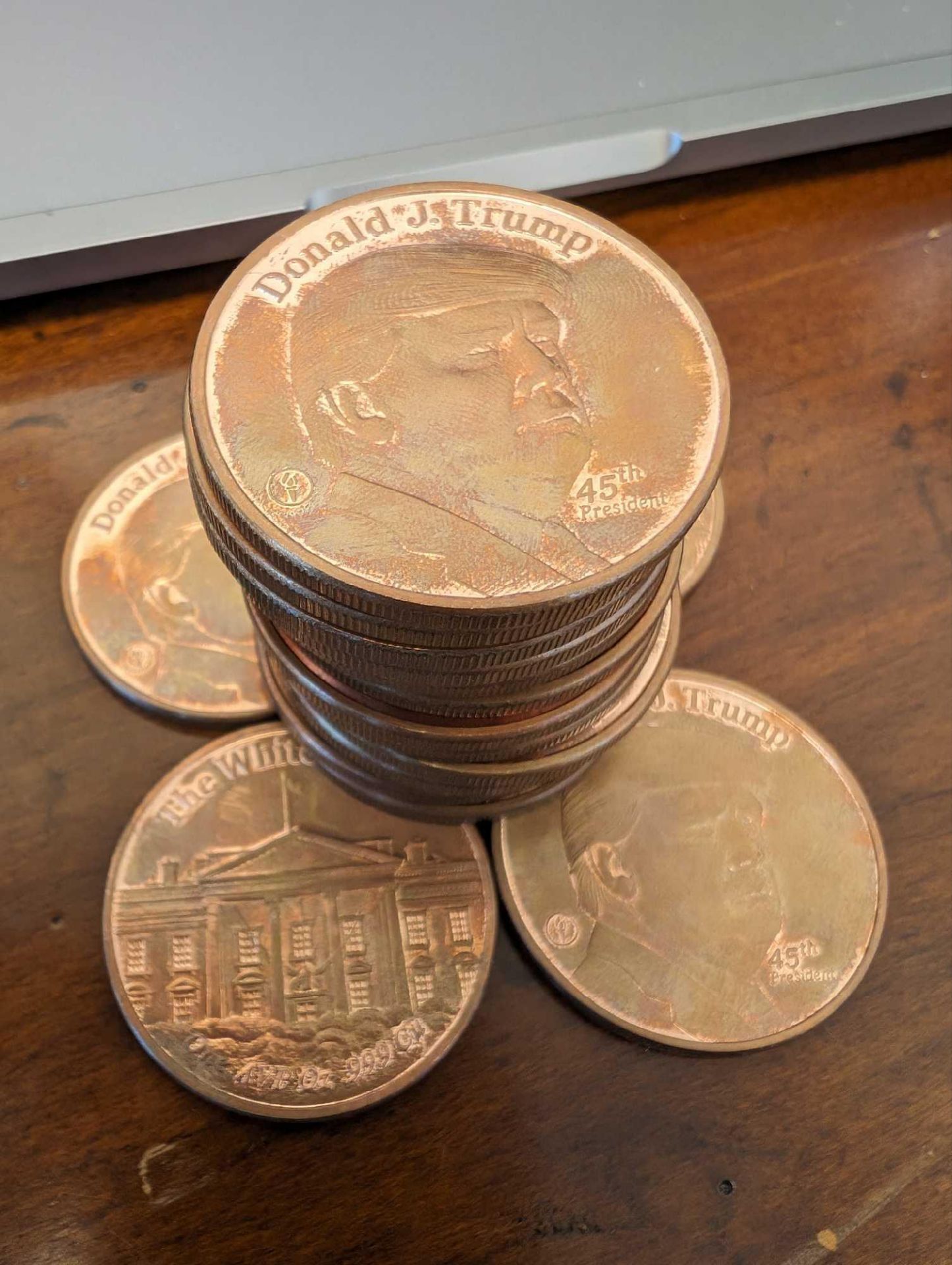 (18) Donald J. Trump Copper Coins