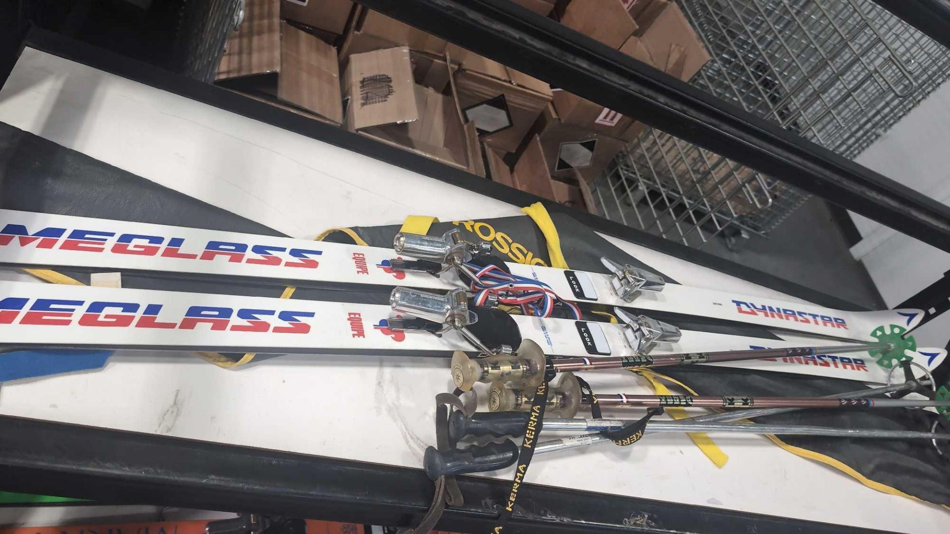 Vintage Skis: Olin Mark IV, Hexcel and Omeglass Dynastar with two sets of poles - Image 4 of 6