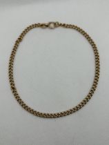 18ct Yellow Gold Curb Link Chain Necklace.