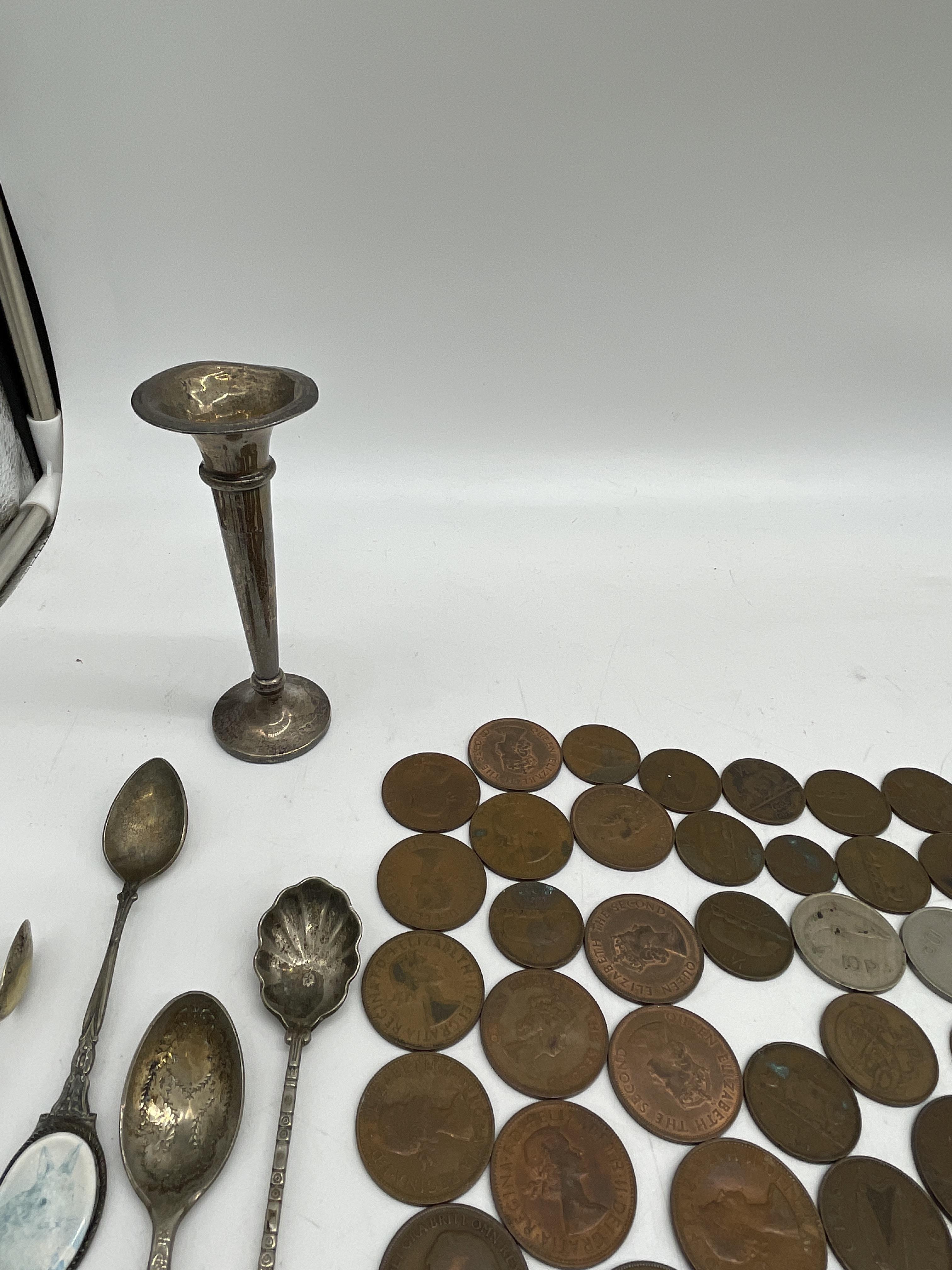 Collection of Silver and Coins - Image 2 of 47