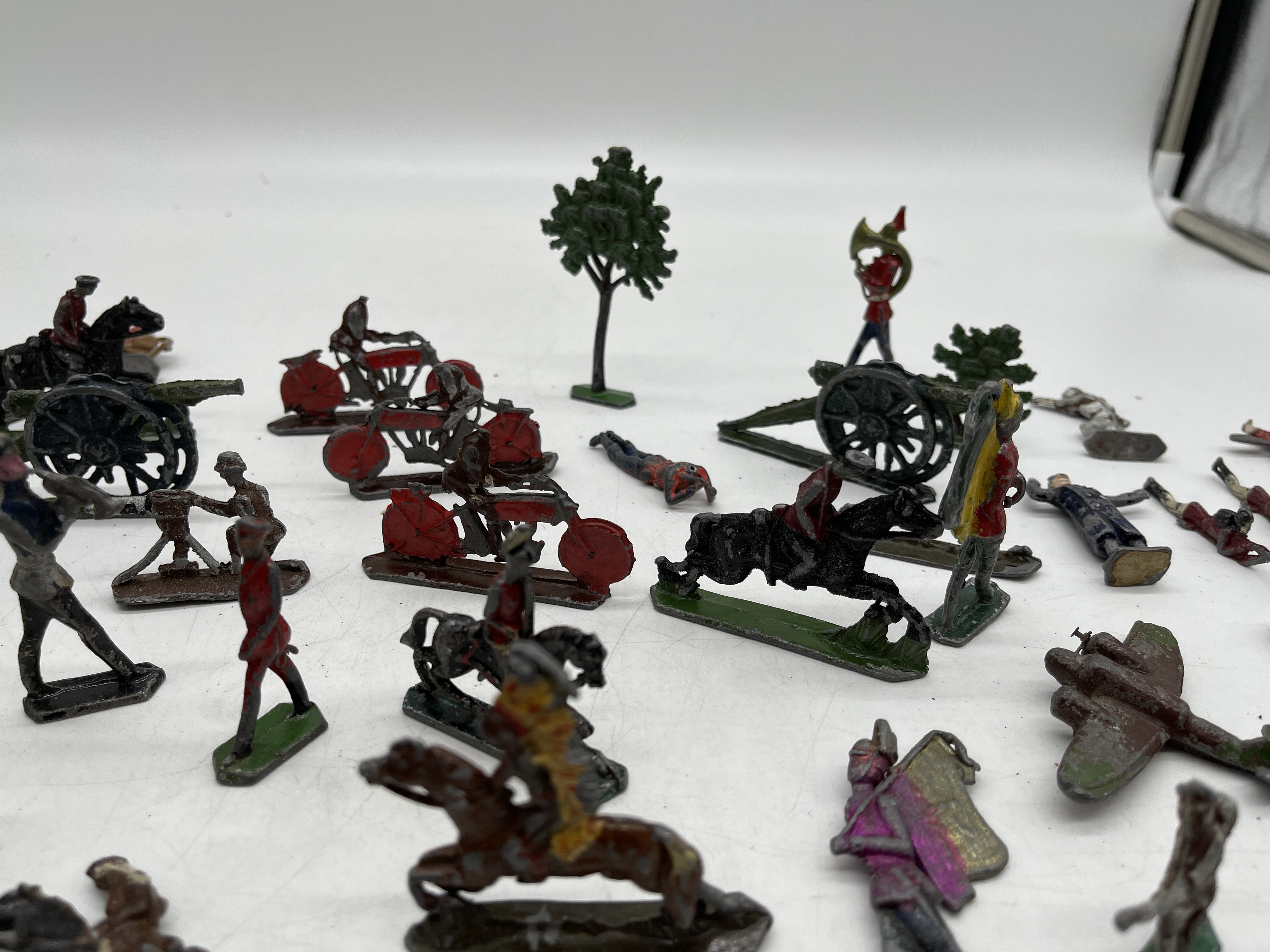 Collection of Cast and Lead Soldiers and others. - Image 17 of 22