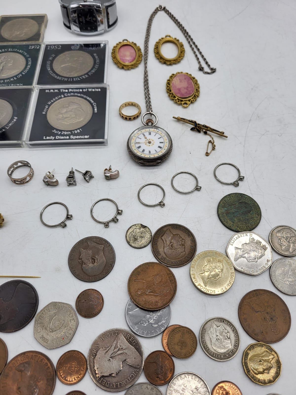 Mixed Lot of Coins and Jewellery - Image 2 of 8