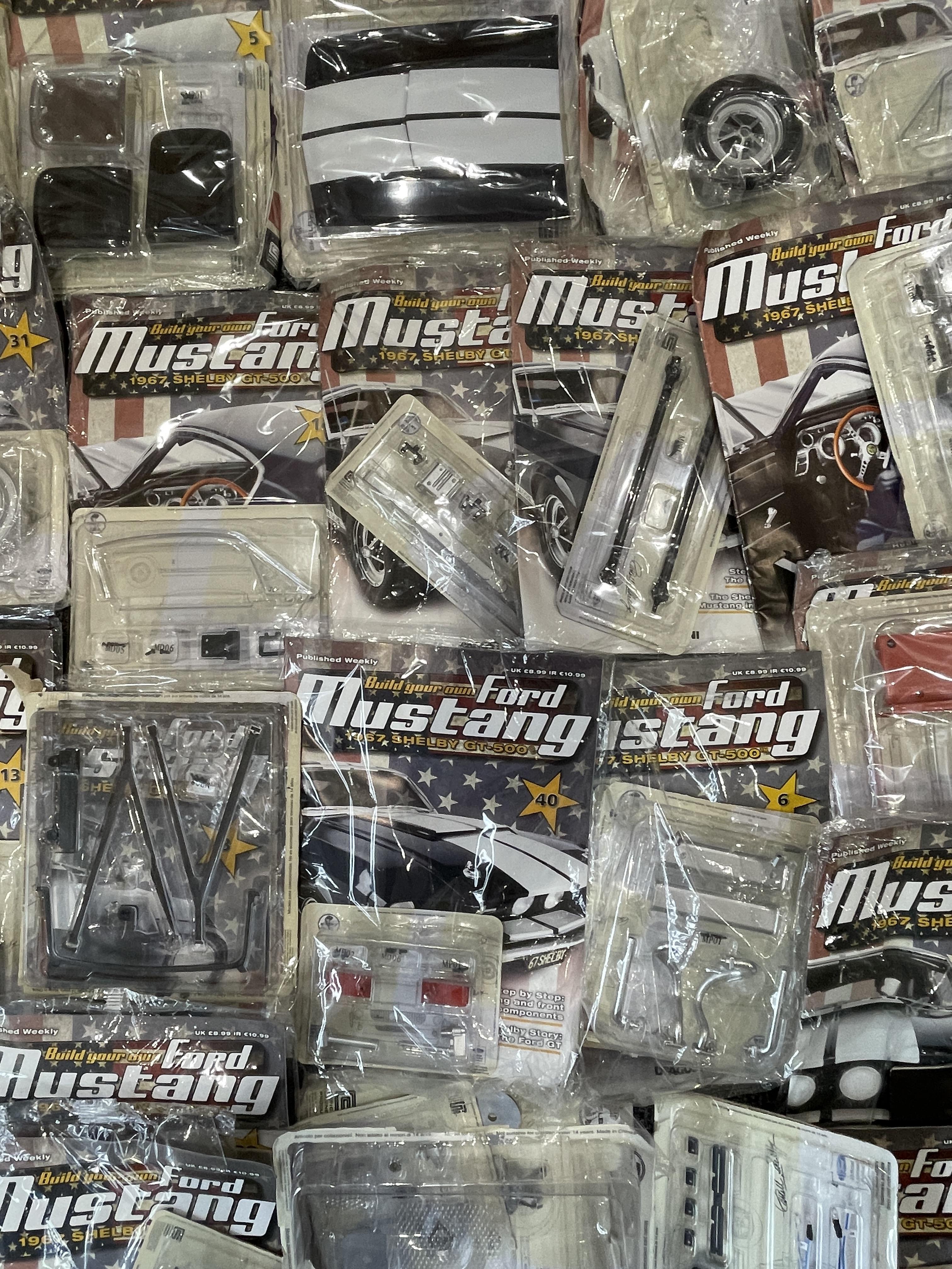 Mixed lot of Mustang Magazines and Parts for model cars - Image 17 of 20