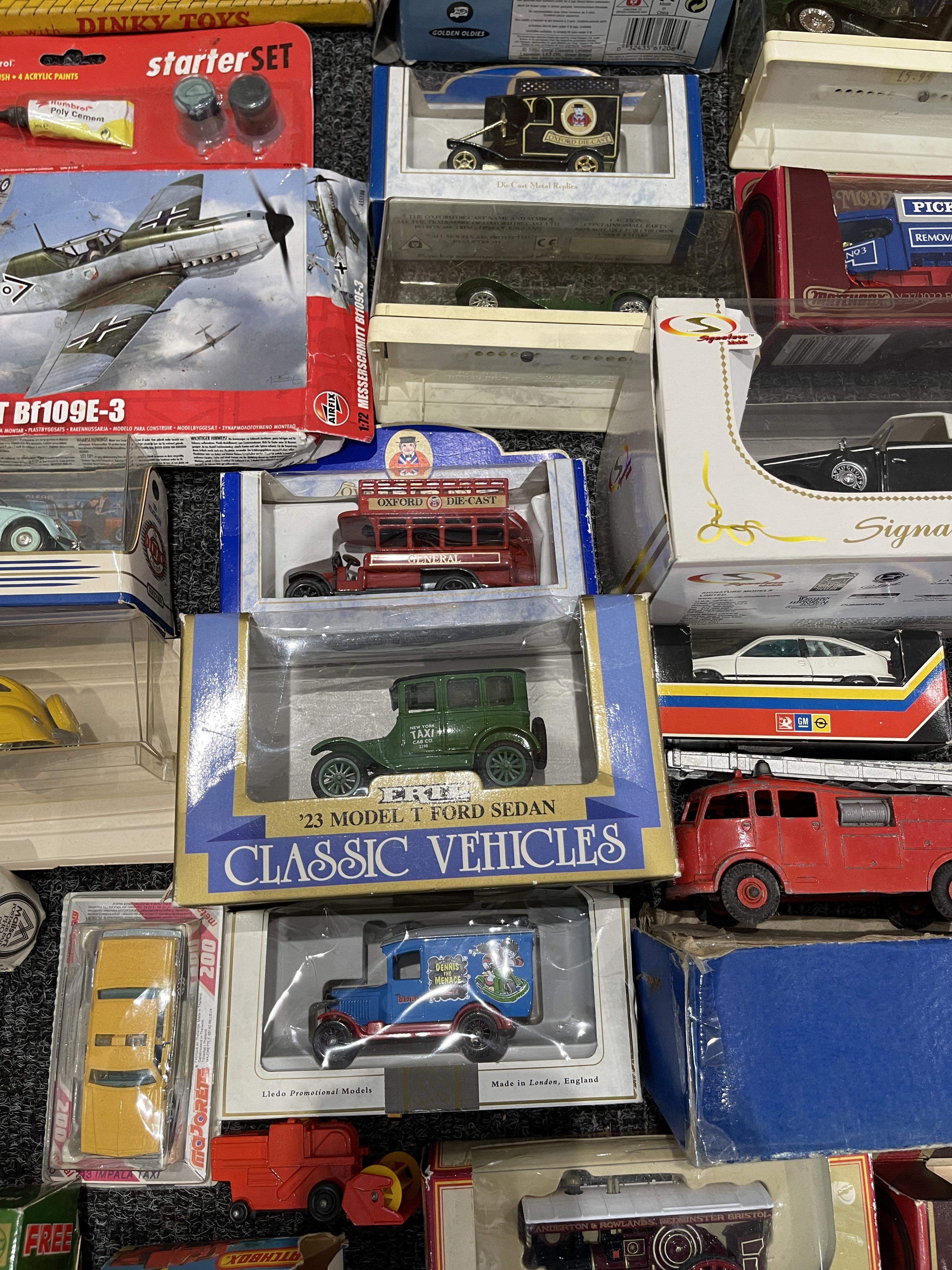 Assorted vintage vehicles and other - Image 21 of 29