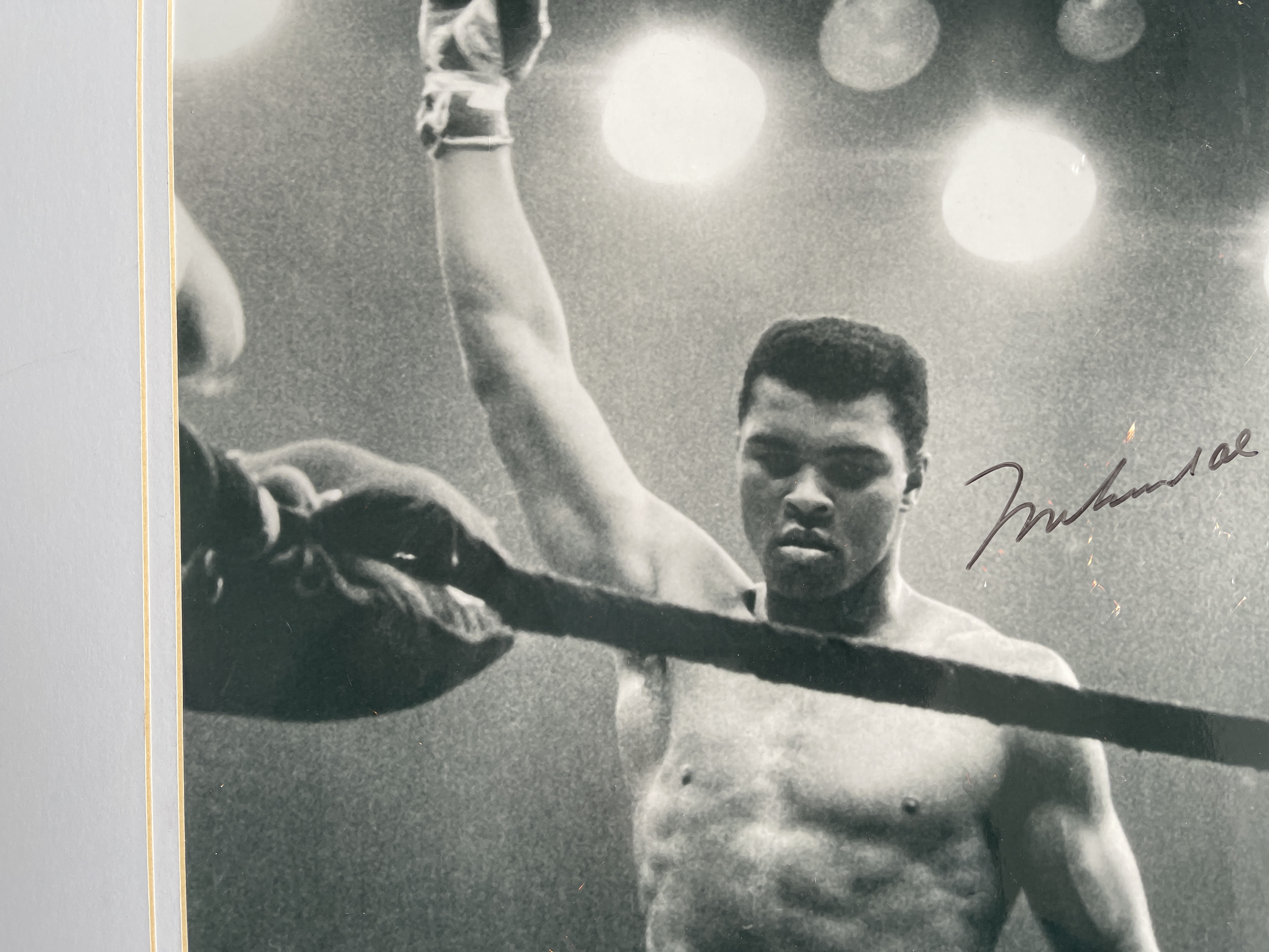 Muhammed Ali Signed Picture - Image 6 of 16