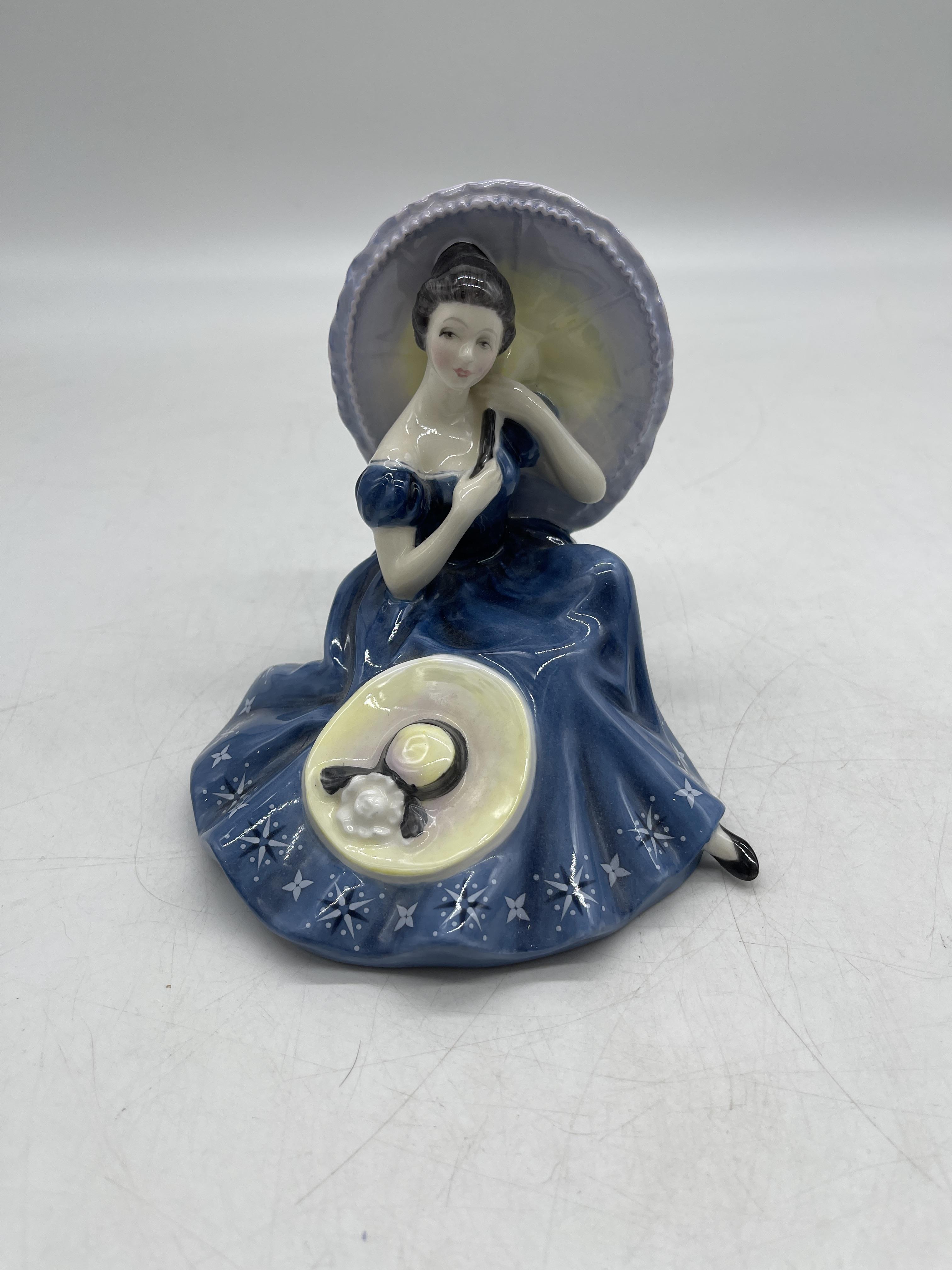 Blue Royal Doulton ceramic figurines - Image 26 of 34