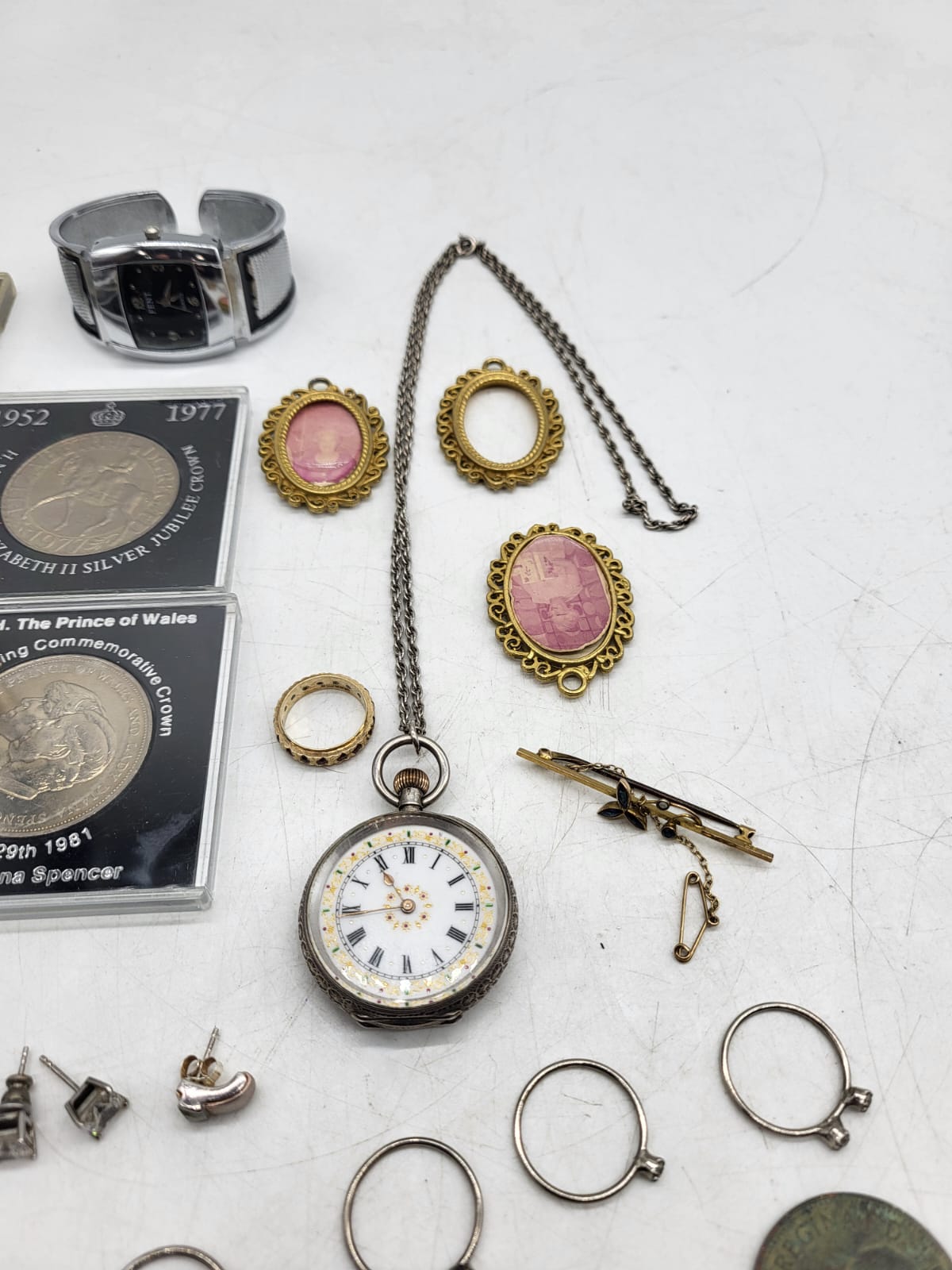 Mixed Lot of Coins and Jewellery - Image 5 of 8