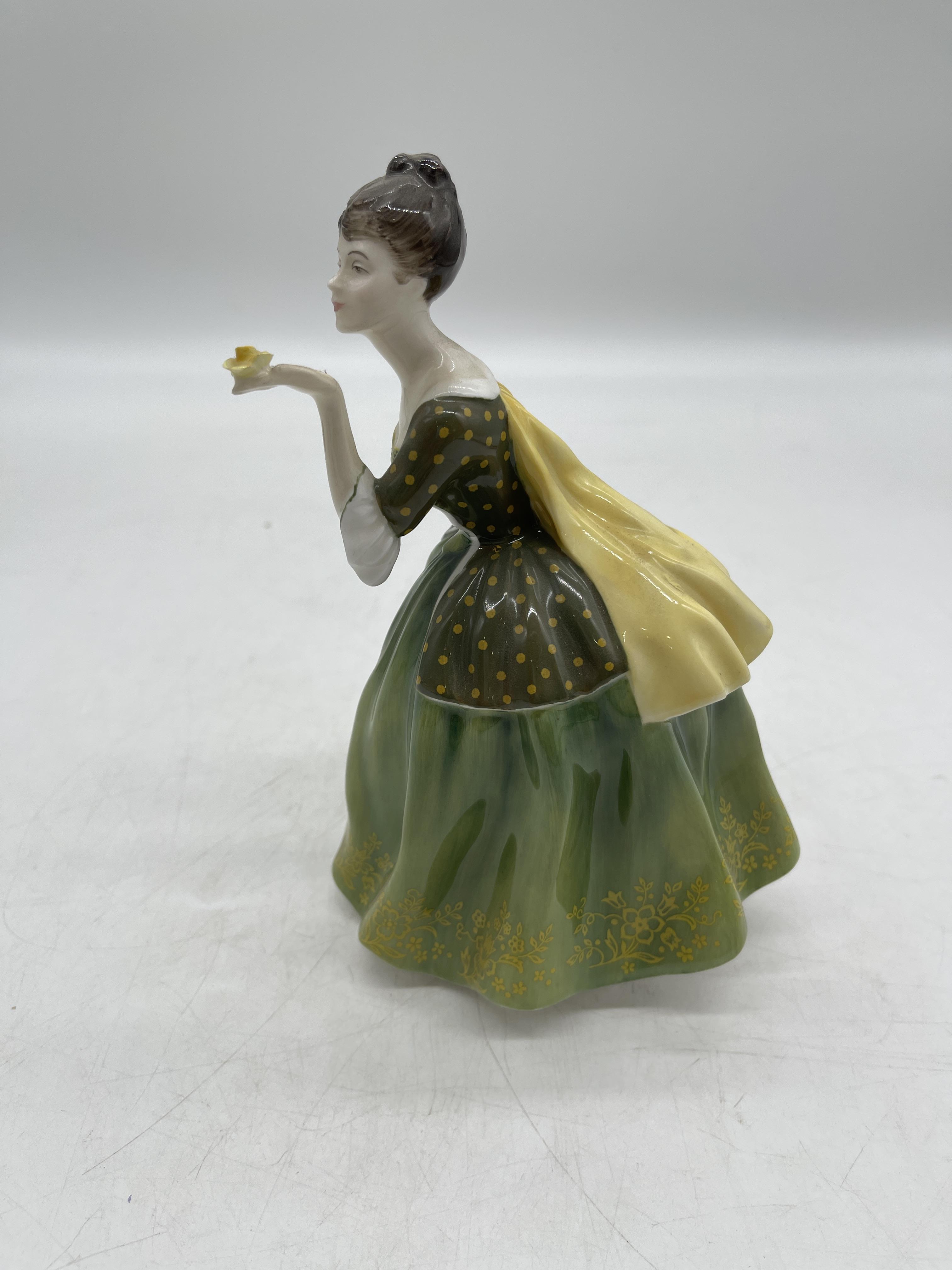 Green Royal Doulton ceramic figurines - Image 19 of 41