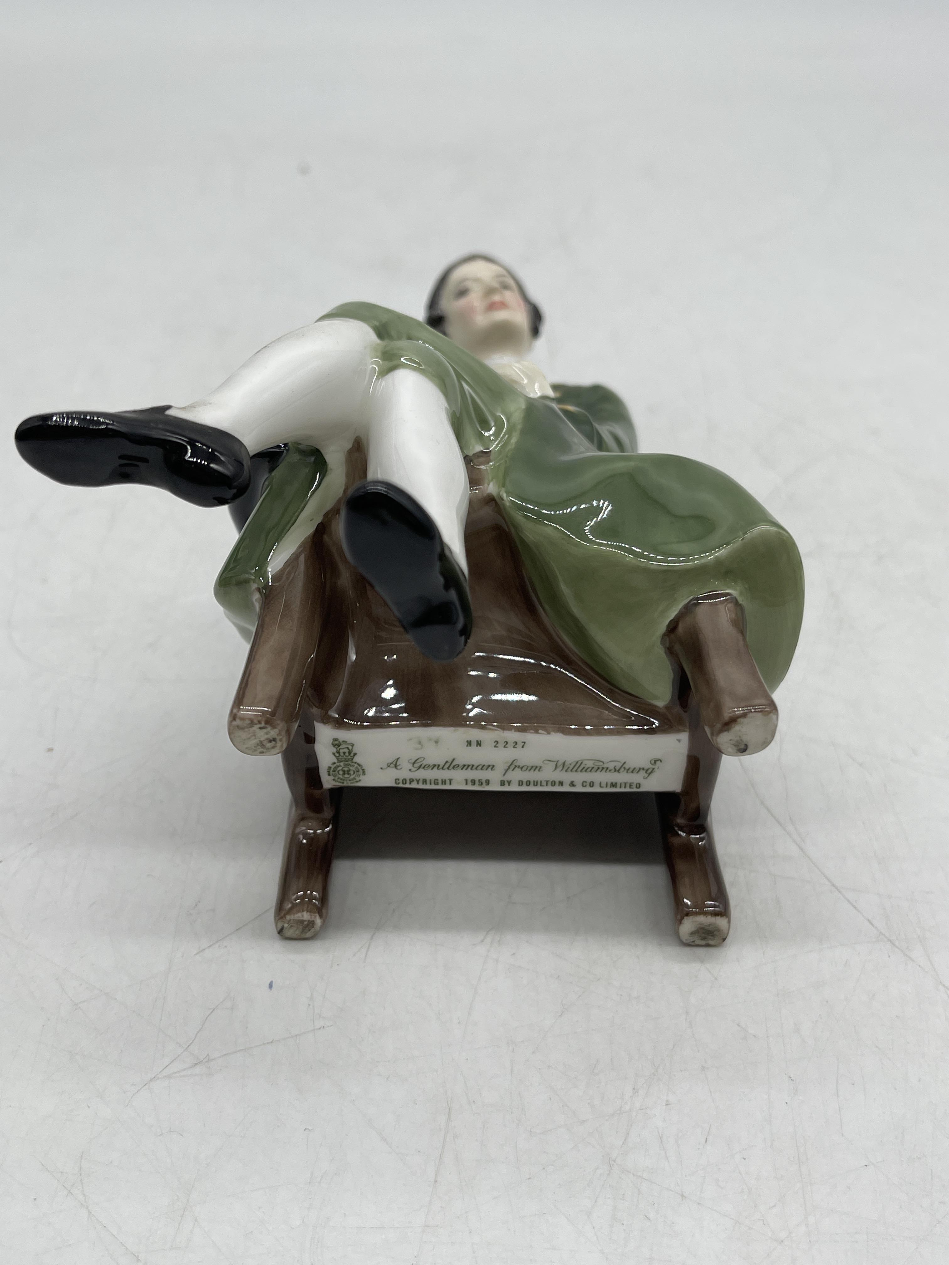 Green Royal Doulton ceramic figurines - Image 16 of 41