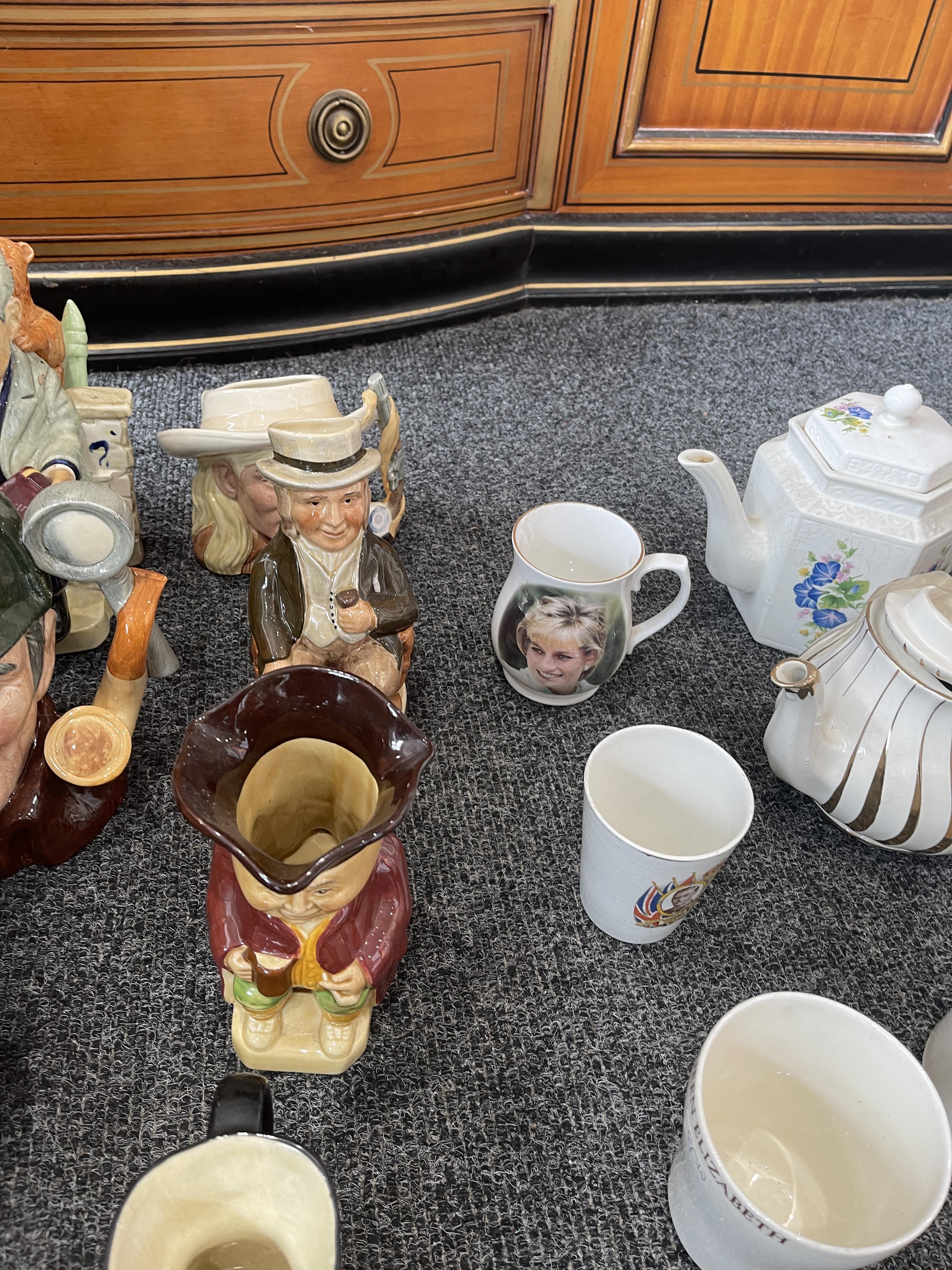 Collection of Mixed ceramics, may be damage to some. - Image 6 of 23
