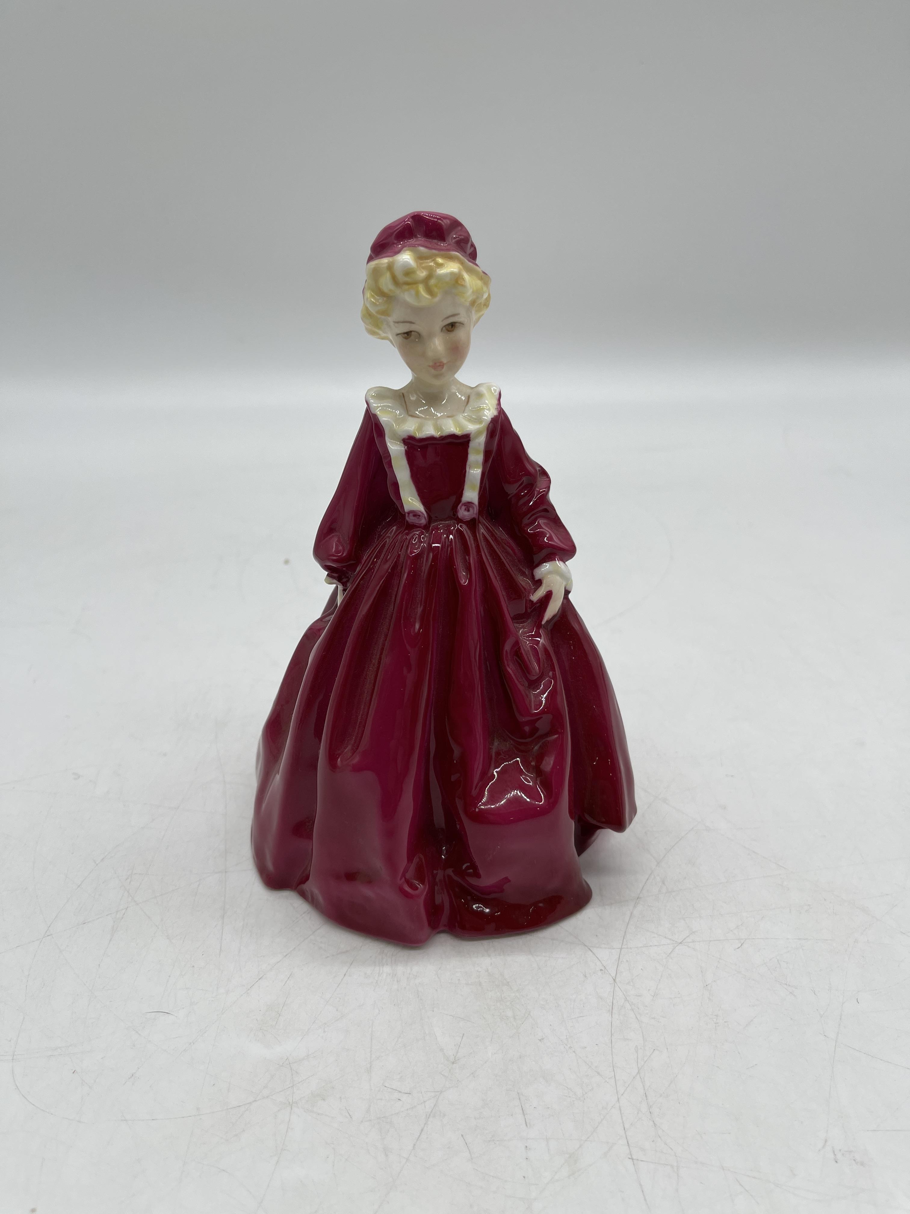 Pink Royal Doulton ceramic figurines - Image 28 of 41