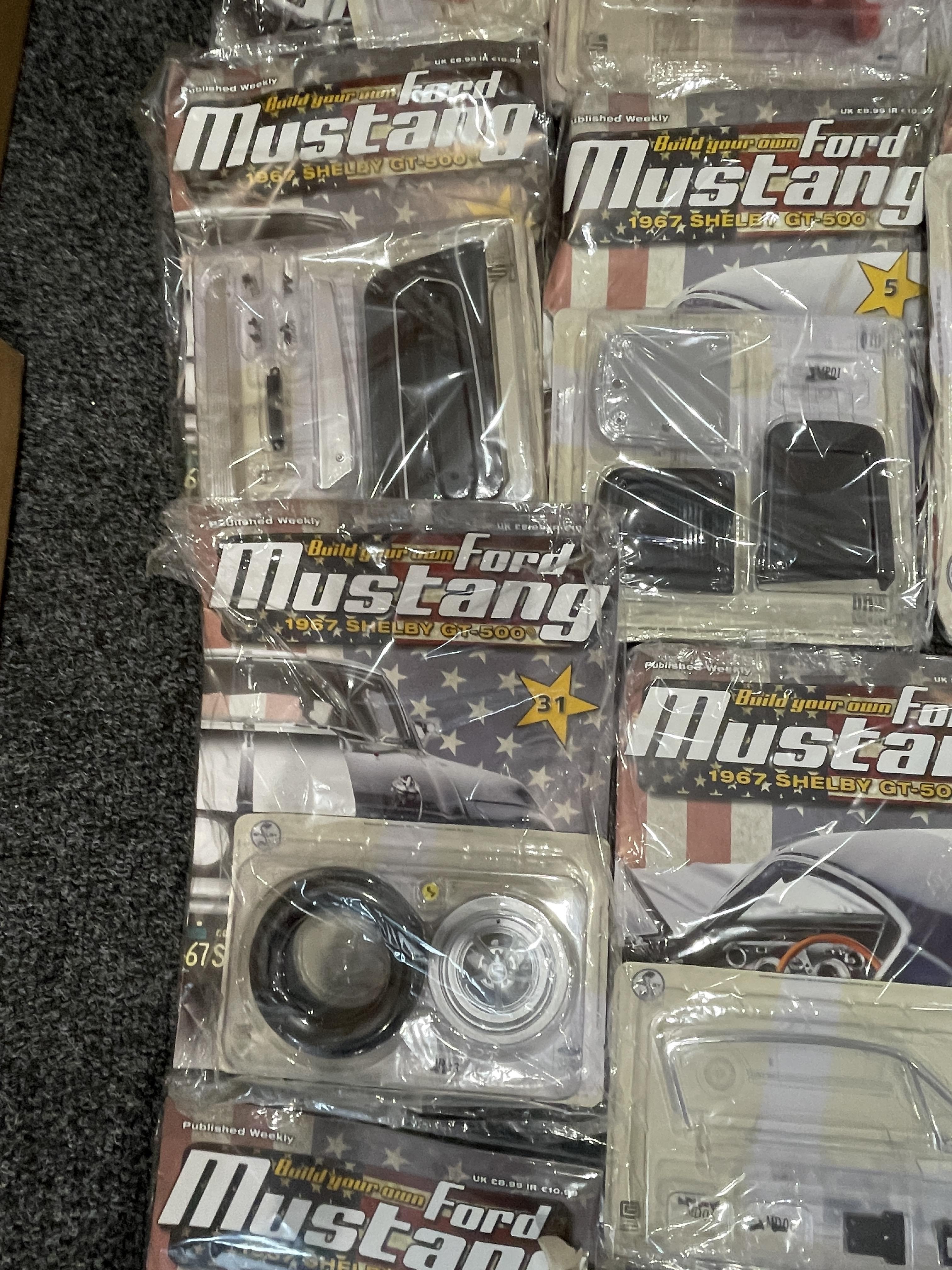 Mixed lot of Mustang Magazines and Parts for model cars - Image 11 of 20