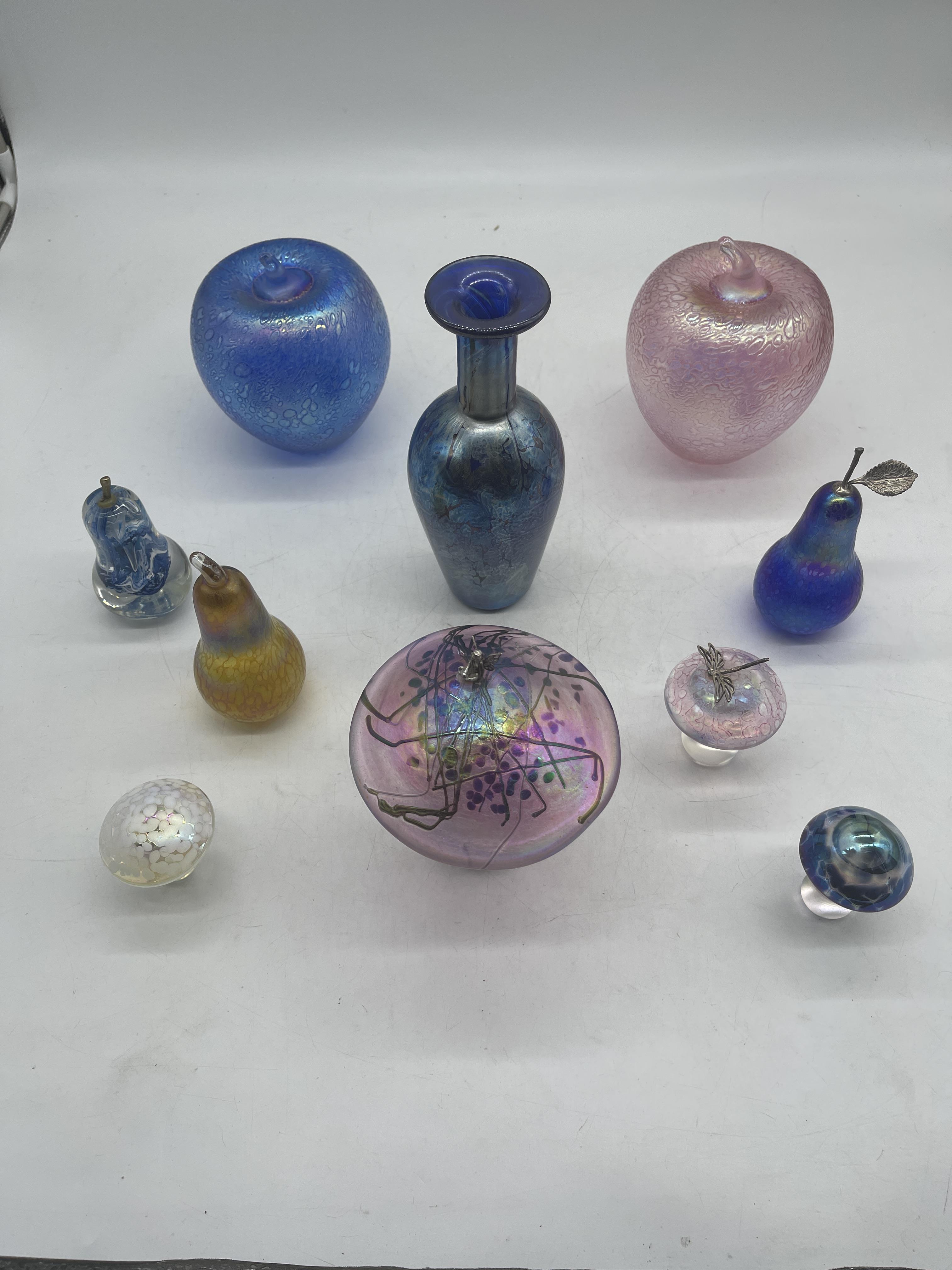 Assorted Glass items to include Heron Glass, Hand - Image 16 of 16