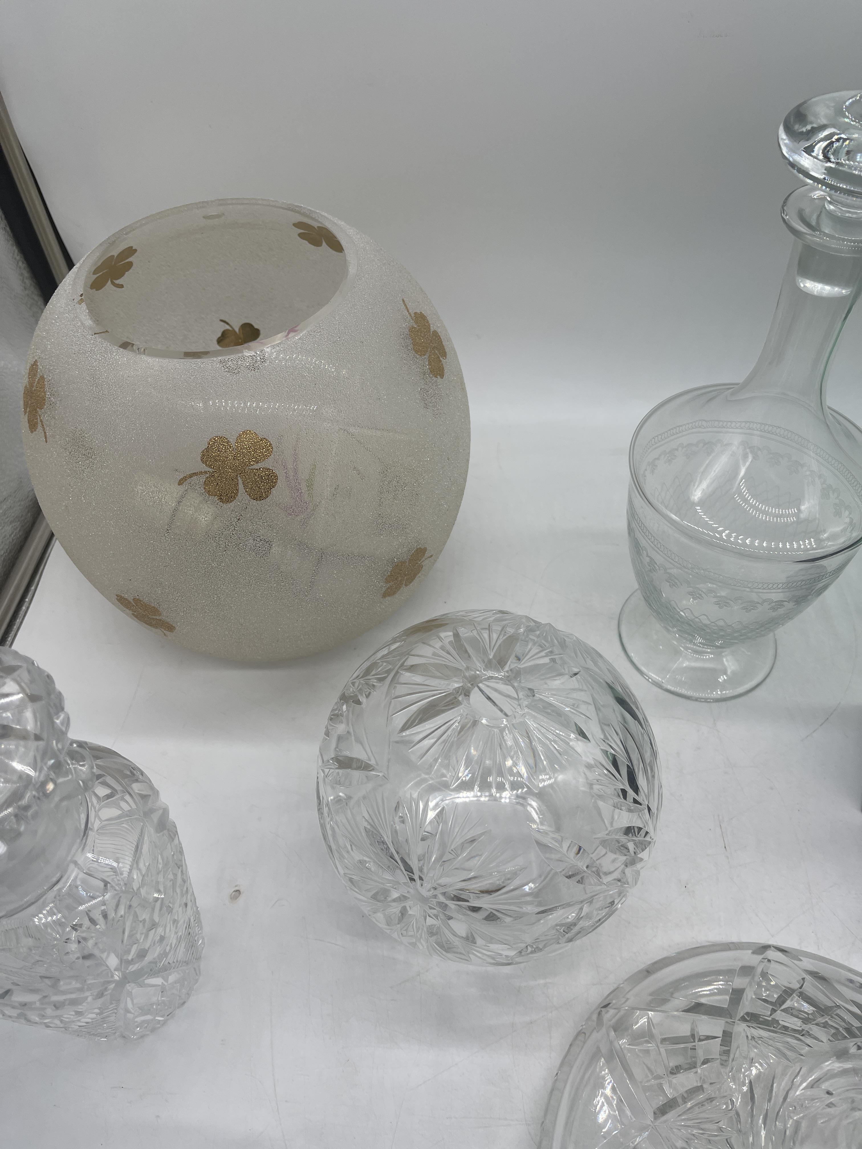 Assortment of Glassware to include Crystal, Paperw - Image 4 of 14