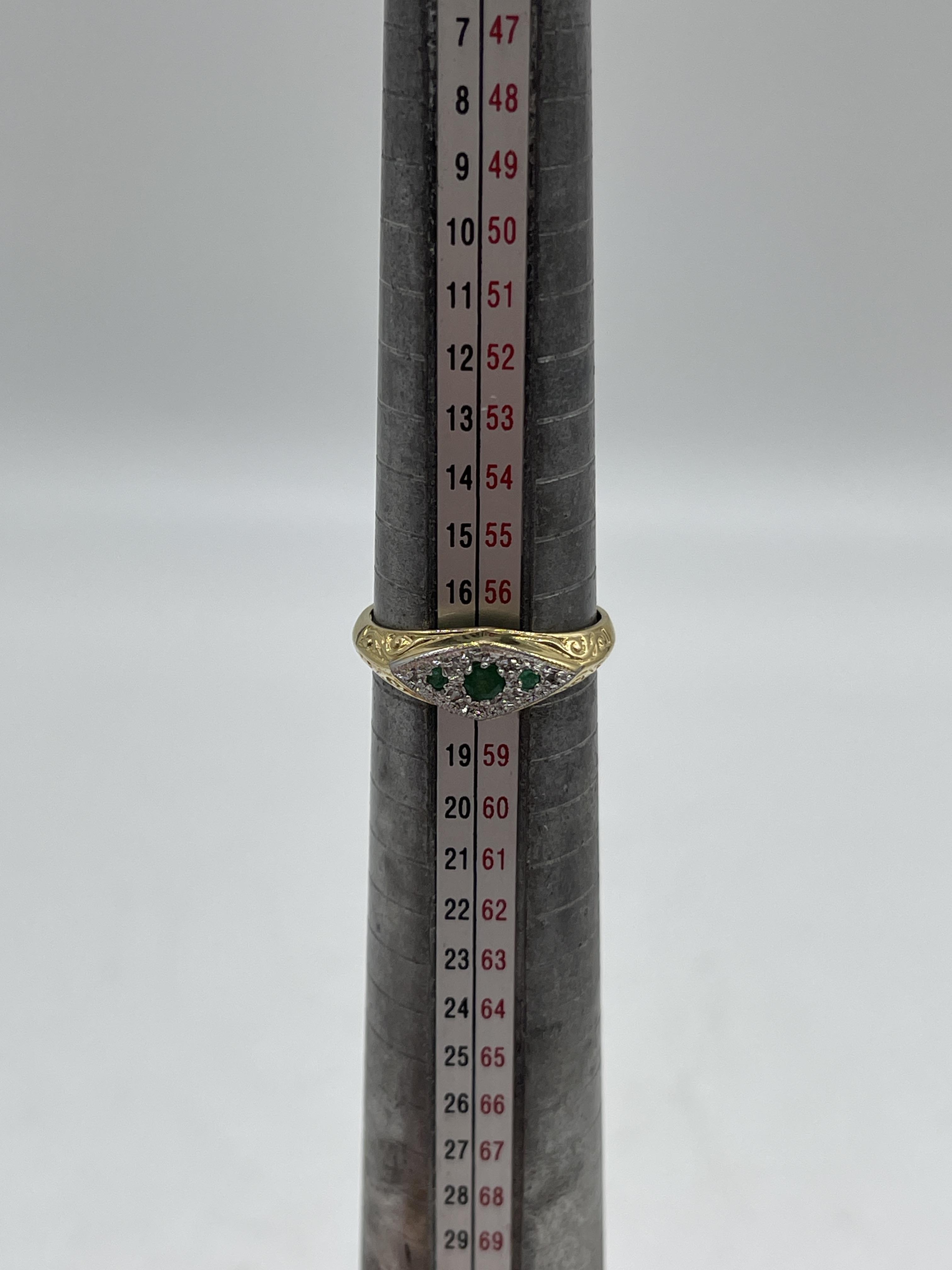 18ct Yellow Gold Diamond Emerald Ring. - Image 5 of 5