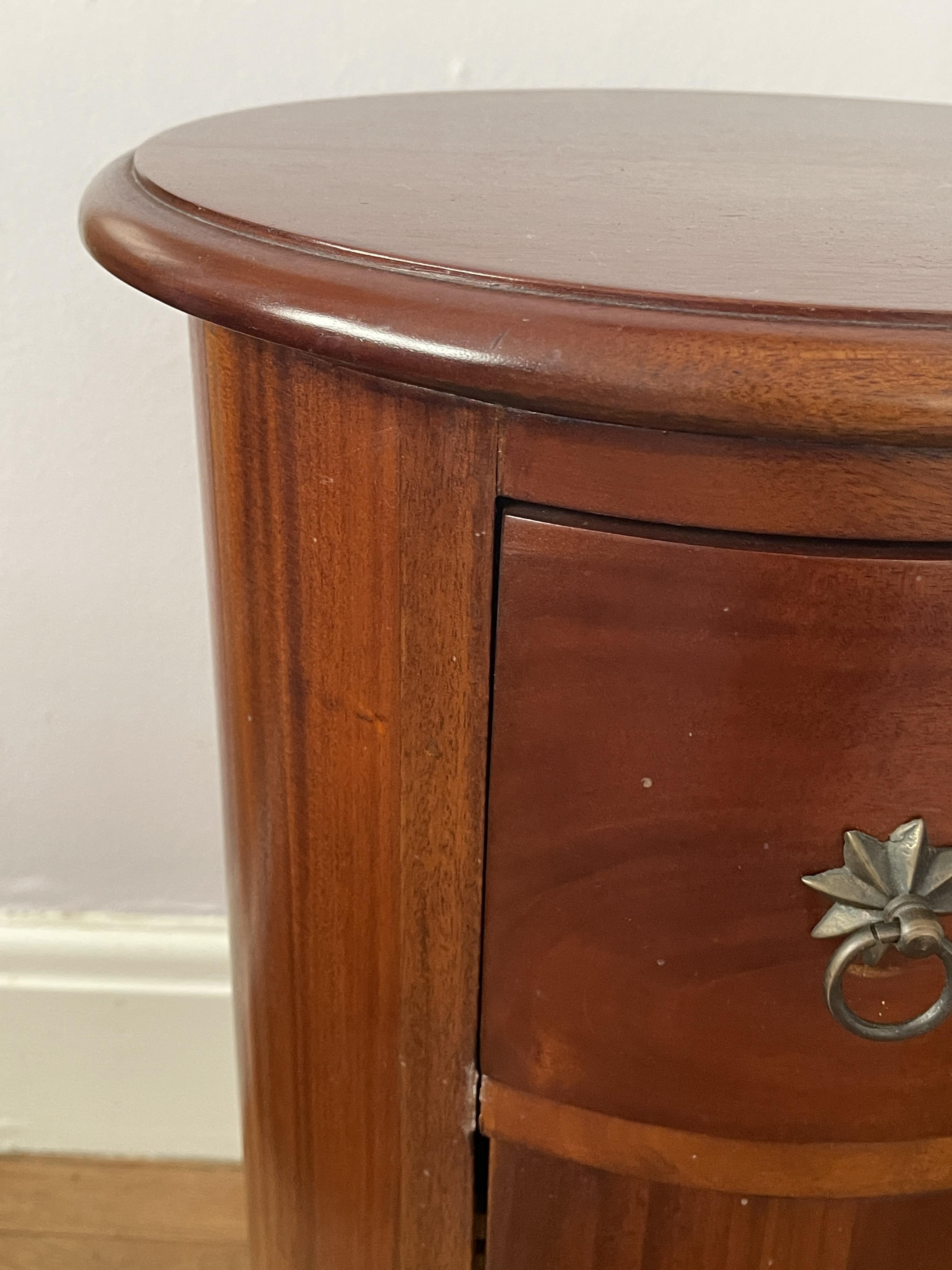 Mahogany Round Drum Chest with Drawer and Cupboard - Image 2 of 14