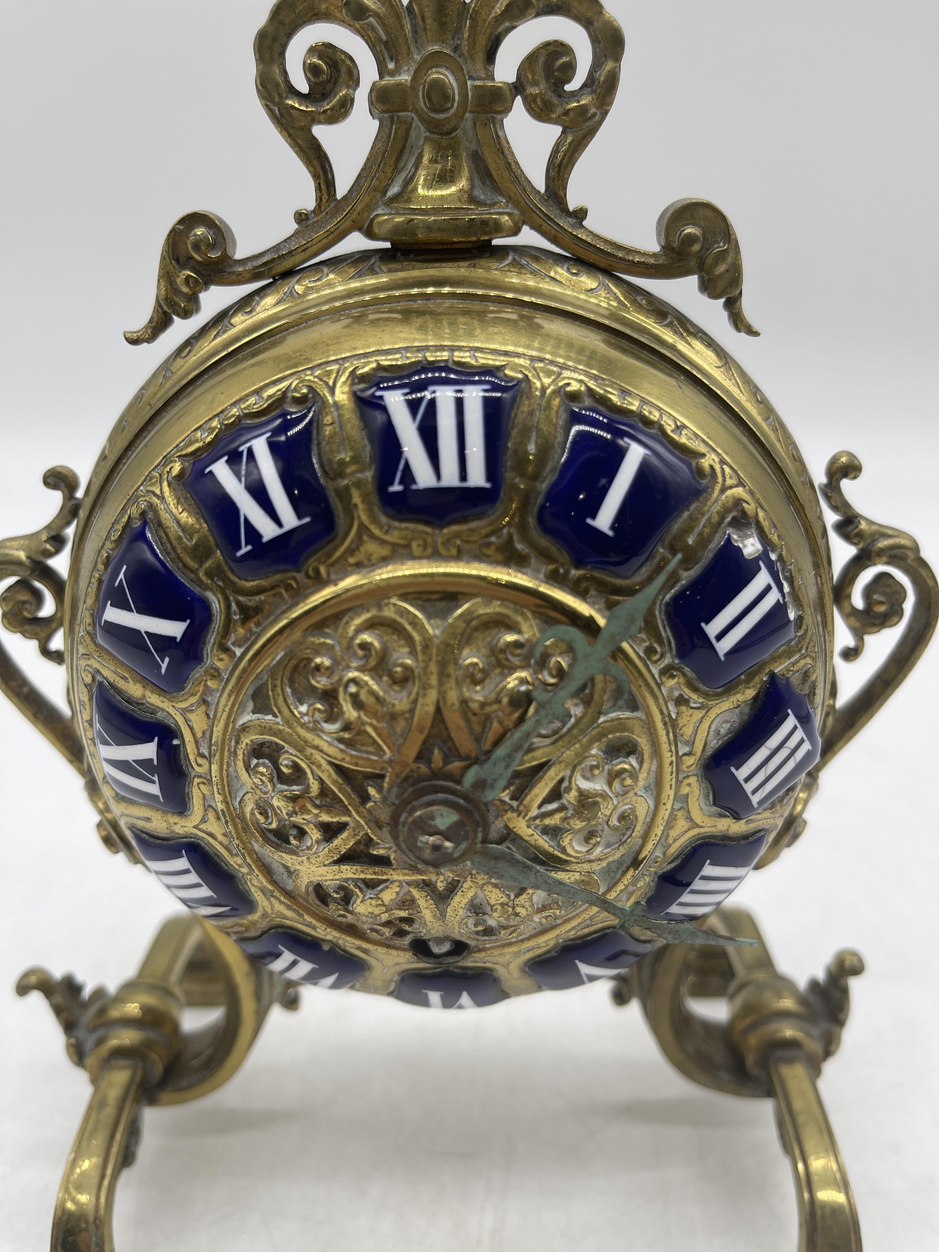 Antique French Brass and Enamel Mantel Clock. - Image 9 of 14