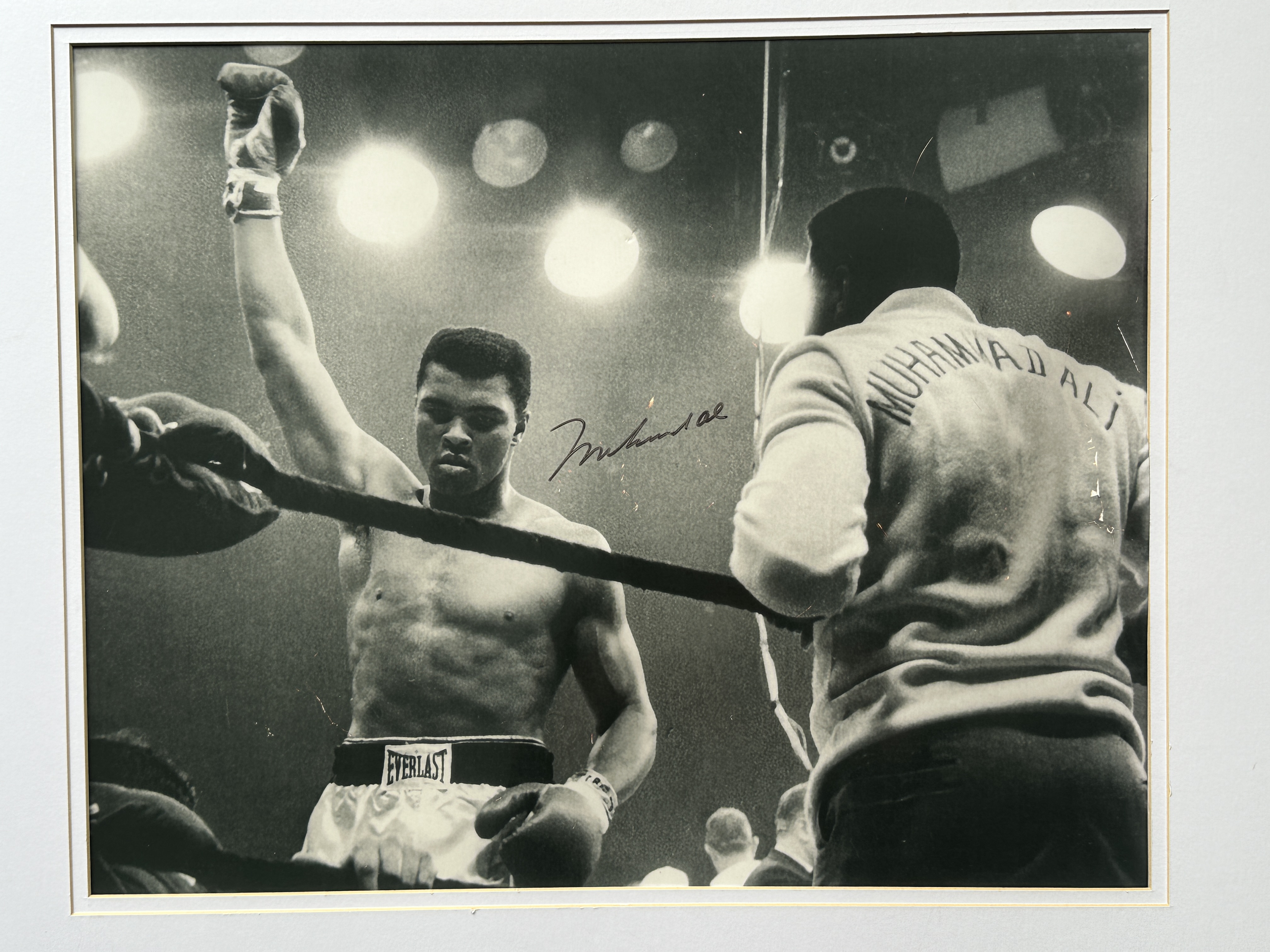 Muhammed Ali Signed Picture - Image 2 of 12