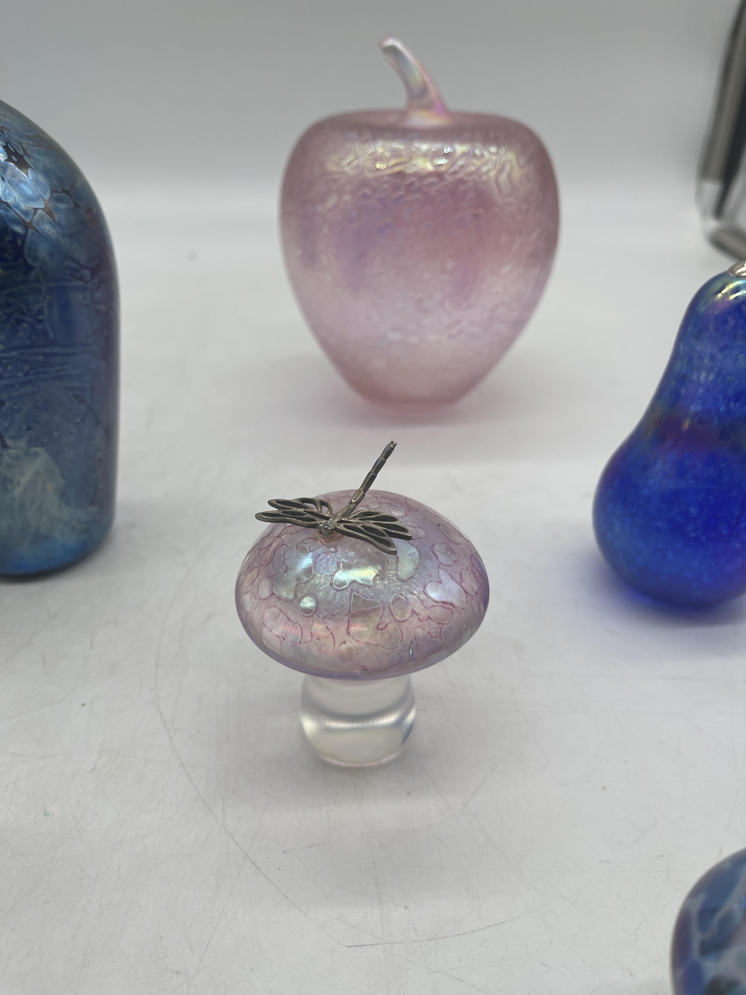 Assorted Glass items to include Heron Glass, Hand - Image 9 of 16