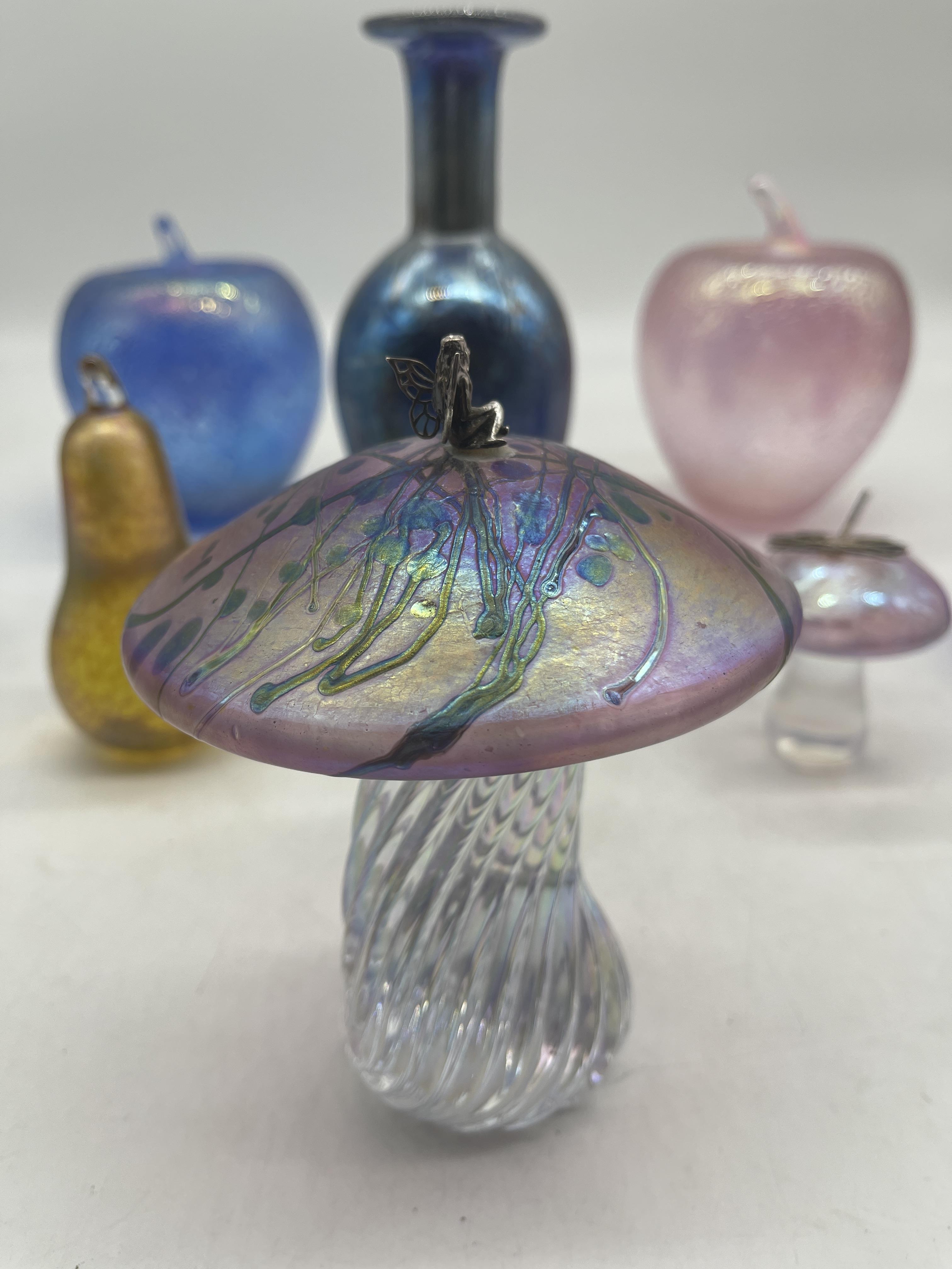 Assorted Glass items to include Heron Glass, Hand - Image 12 of 16
