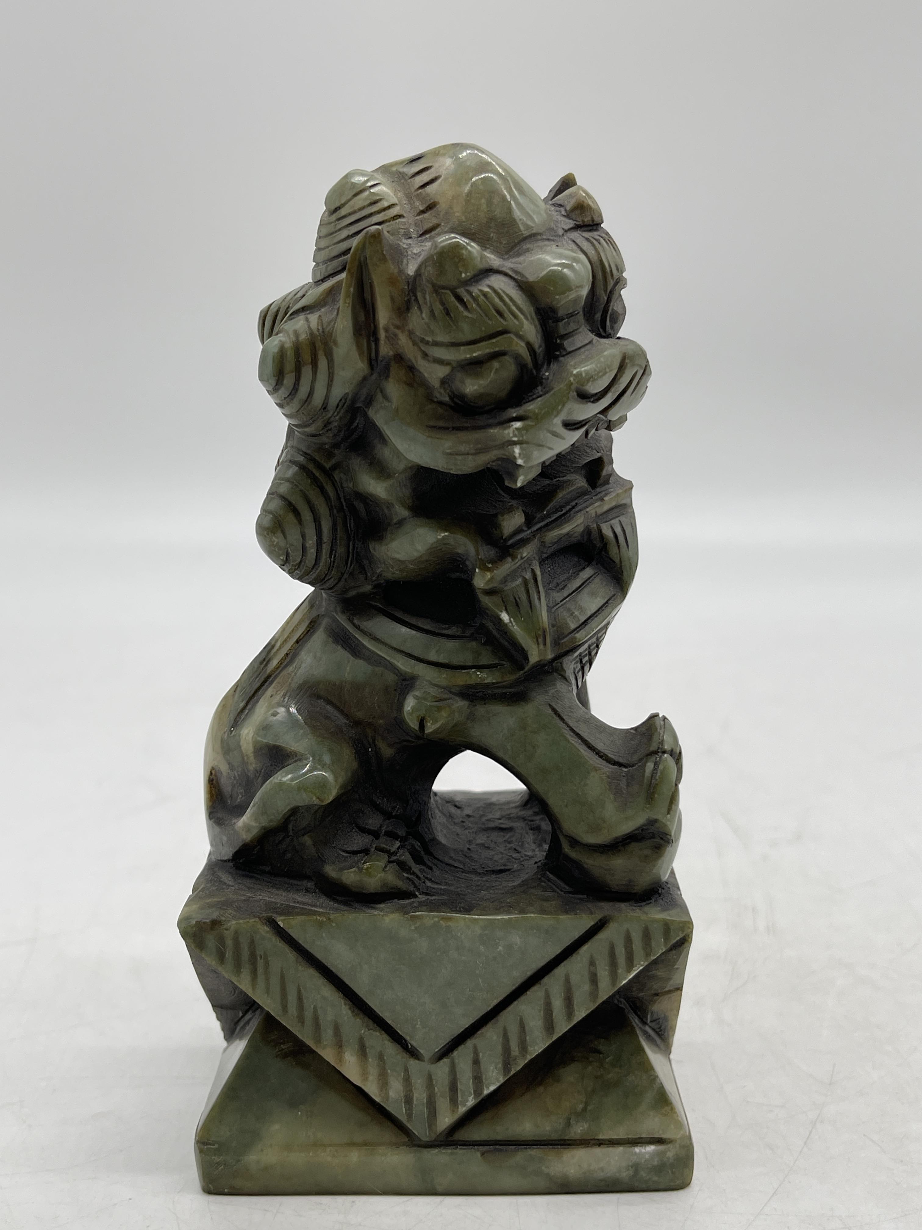 Pair of Oriental Chinese Carved Jade Foo Dog Figur - Image 2 of 24