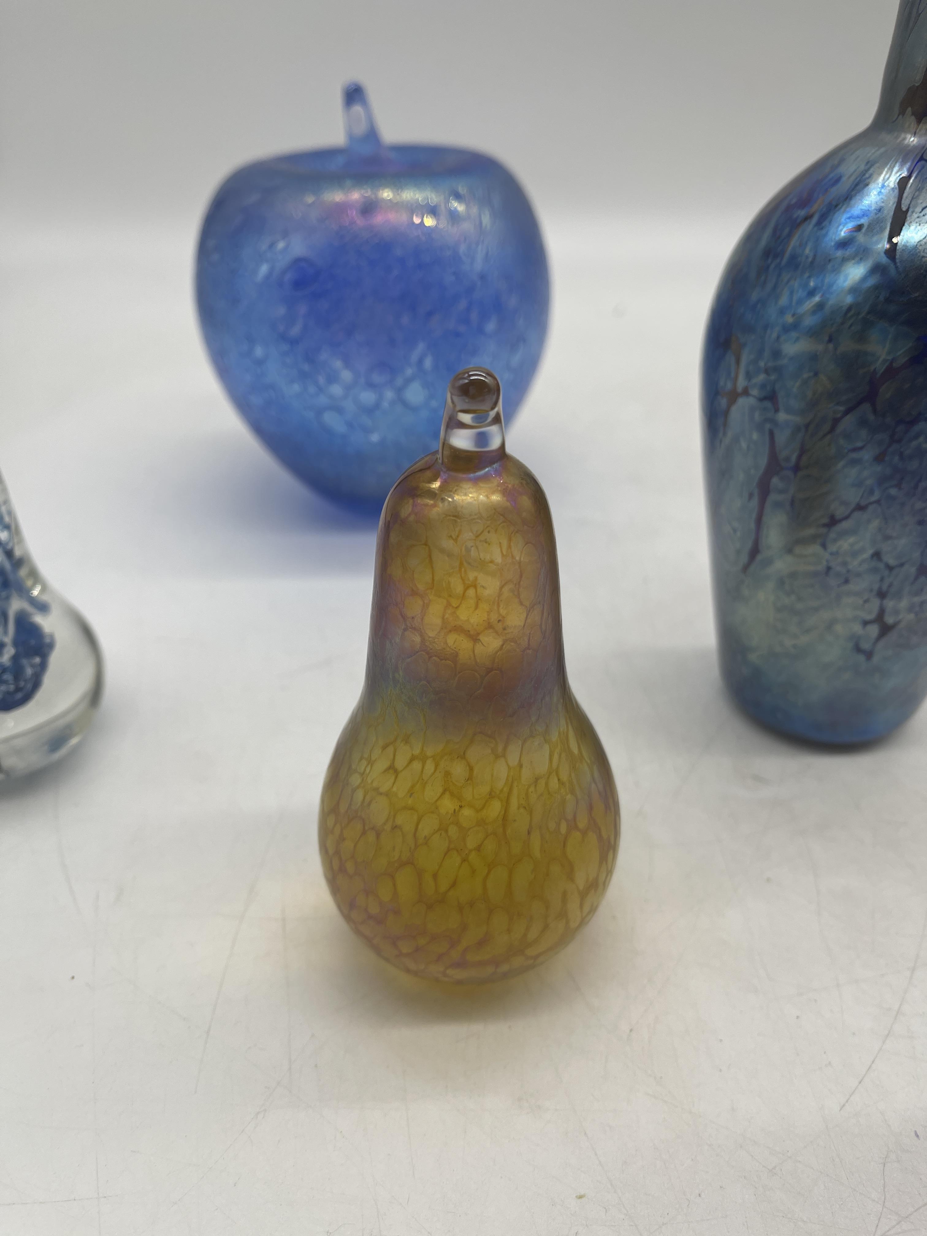 Assorted Glass items to include Heron Glass, Hand - Image 7 of 16