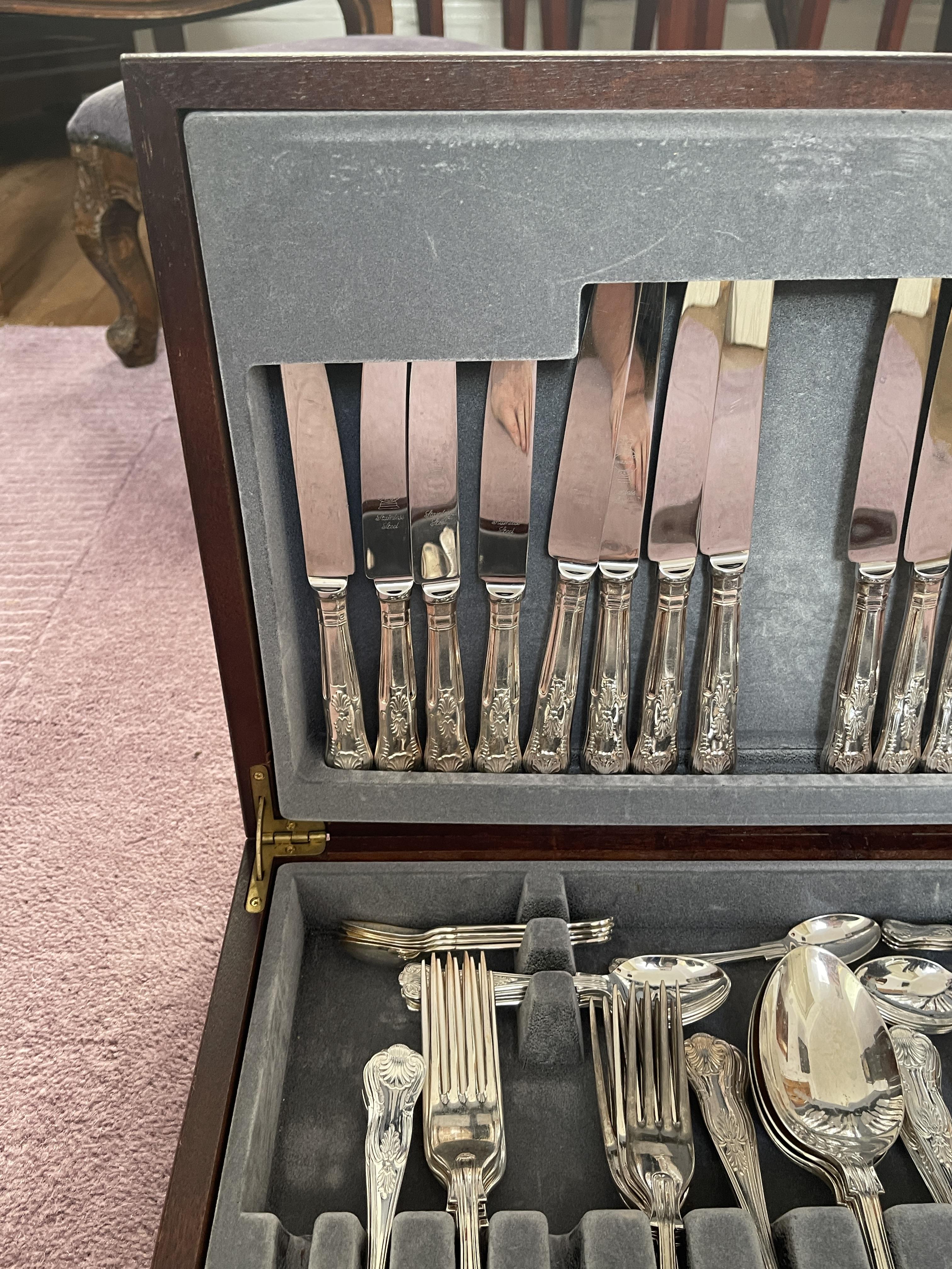 Cased Sheffield England Stainless Steel Cutlery Se - Image 2 of 10