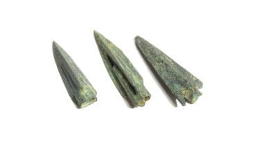 Ancient Greek arrowhead Group (3). Circa 630-450 BCE. Copper-alloy, largest 26mm. 'Scythian type'.