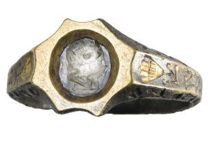 Medieval Gold and Silver Intaglio Ring, c. 15th century