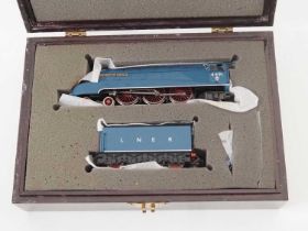 A BACHMANN OO gauge limited edition 'Commonwealth of Australia' Class A4 steam locomotive edition