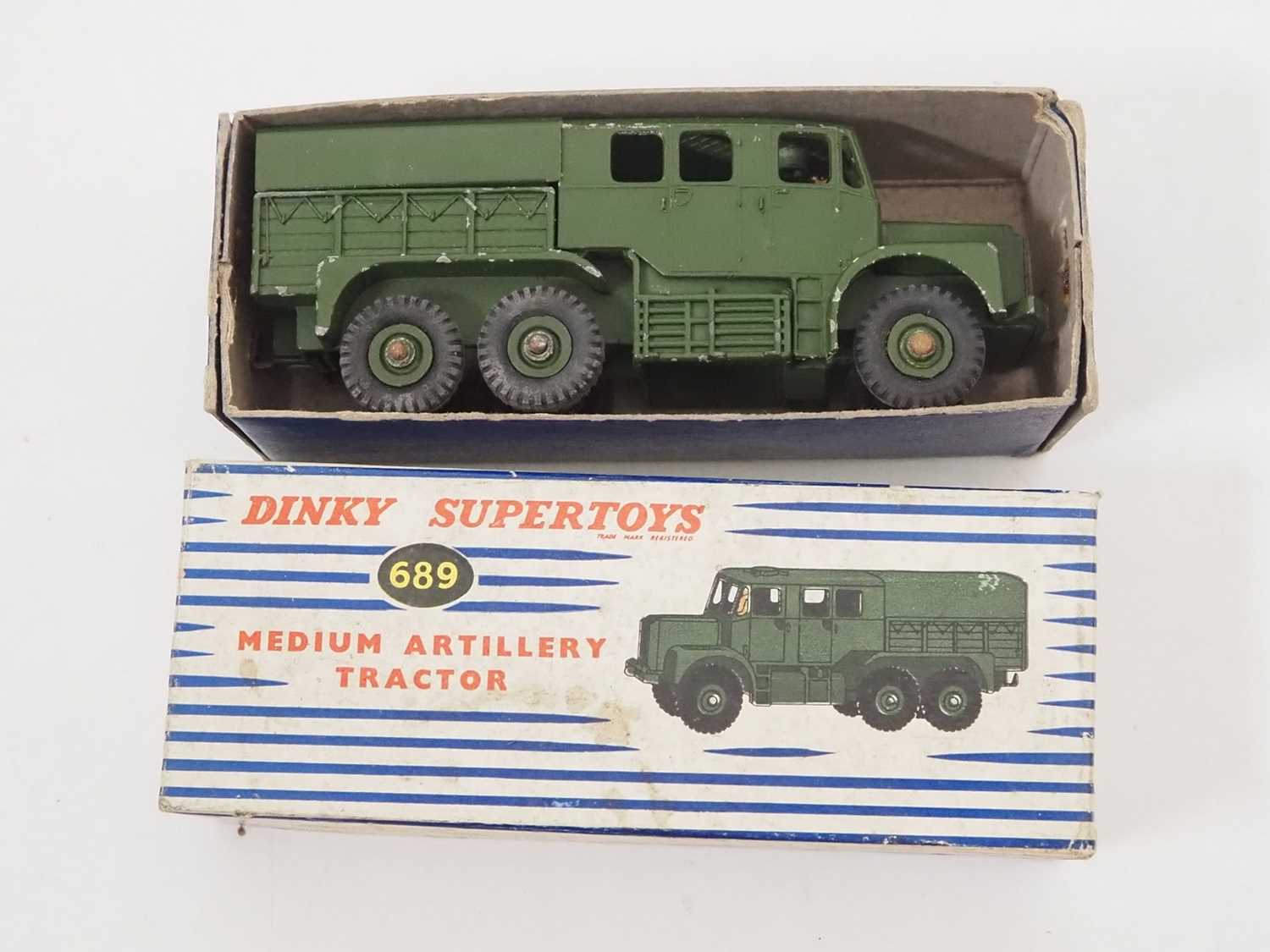 A pair of DINKY Supertoys military vehicles comprising a 622 10-ton army truck together with a 689 - Image 2 of 4