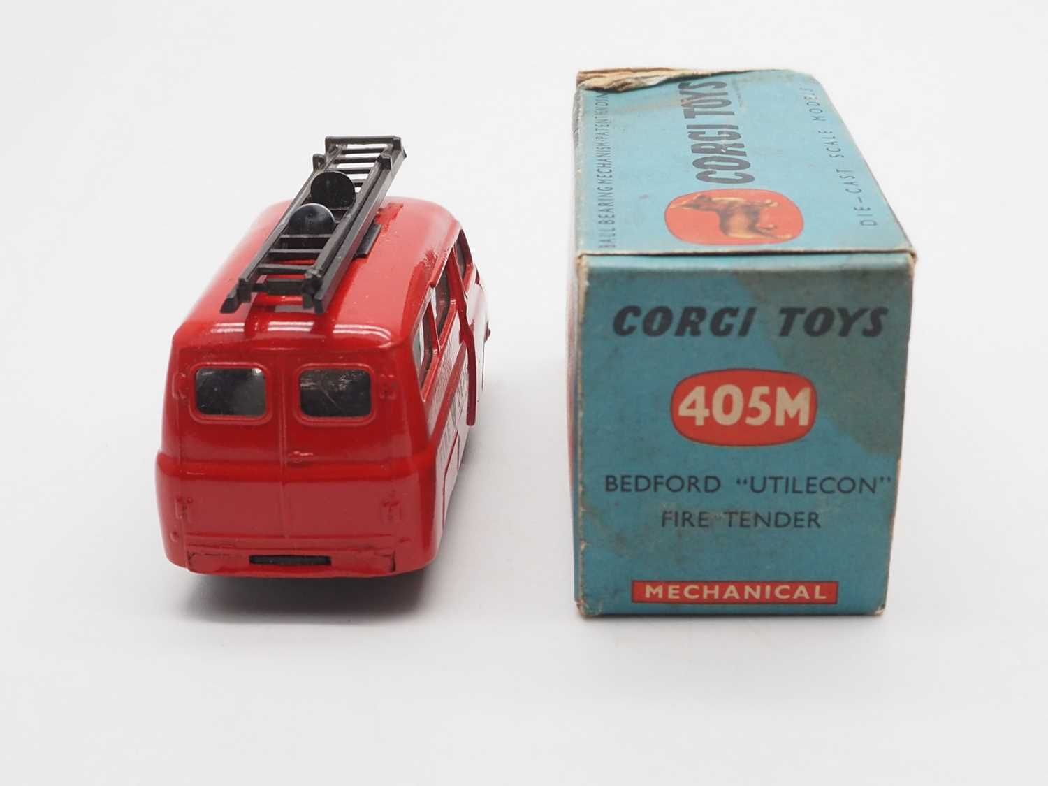 A CORGI 405M Bedford 'Utilecon' Fire Tender in red livery (friction motor non functional) together - Image 4 of 6