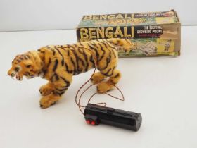 A MARX battery operated remote control Bengali prowling tiger - G/VG in F box