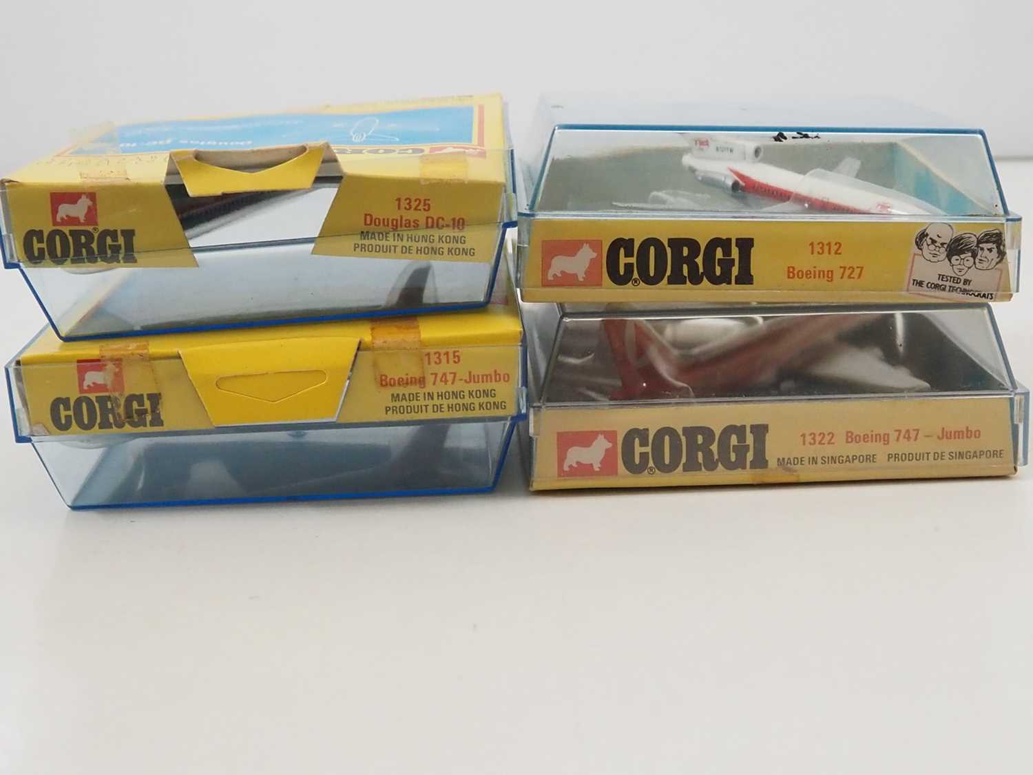 A group of CORGI (Lintoys) diecast commercial aircraft comprising: a Douglas DC10 in American - Image 5 of 5
