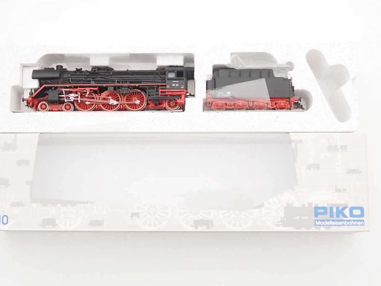 A group of PIKO HO gauge German Outline steam locos comprising Classes BR01.5, BR03.0 and BR38 all - Bild 5 aus 11