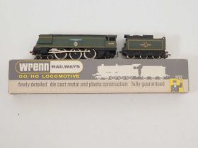 A WRENN OO gauge W2275/5P Bulleid Pacific steam locomotive in BR green livery 'Hurricane' - c. 300