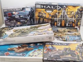 A large crate containing a quantity of MEGA BLOKS Halo sets - VG (contents unchecked, some sets
