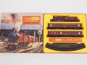 A TRIANG HORNBY OO gauge RS8 'The Midlander' electric passenger train set - G/VG in G box