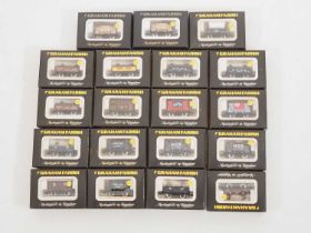 A mixed group of GRAHAM FARISH N gauge wagons of various types - G/VG in G/VG boxes (19)