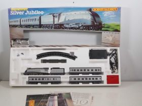 A HORNBY OO gauge 'Silver Jubilee' passenger train set, appears complete - VG in VG box