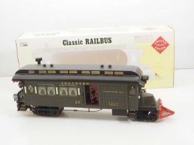 An ARISTOCRAFT Gauge 1 (1:29 scale) American Outline Classic Railbus in Southern livery - VG in G/VG