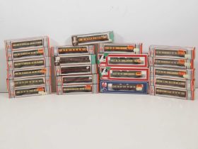 A group of LIMA N gauge passenger coaches in various liveries - G/VG in G boxes (21)