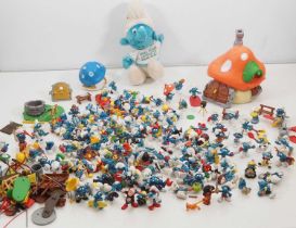 A very large quantity of PEYO original 1980s Smurf figures, buildings and accessories - G (