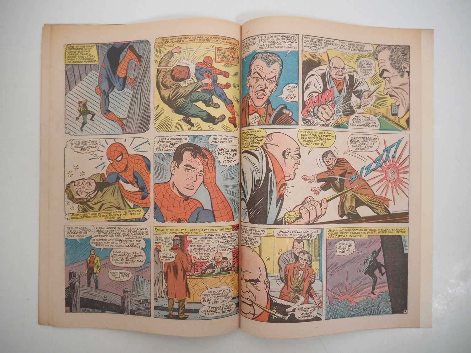 AMAZING SPIDER-MAN #50 - (1967 - MARVEL - UK Price Variant) - RED HOT KEY Book & Character + With - Image 21 of 32