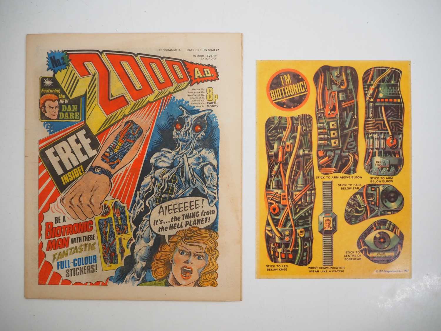 2000 AD PROG #2 (1977 - IPC) - KEY ISSUE - First appearance of Judge Dredd - Comes with the full set